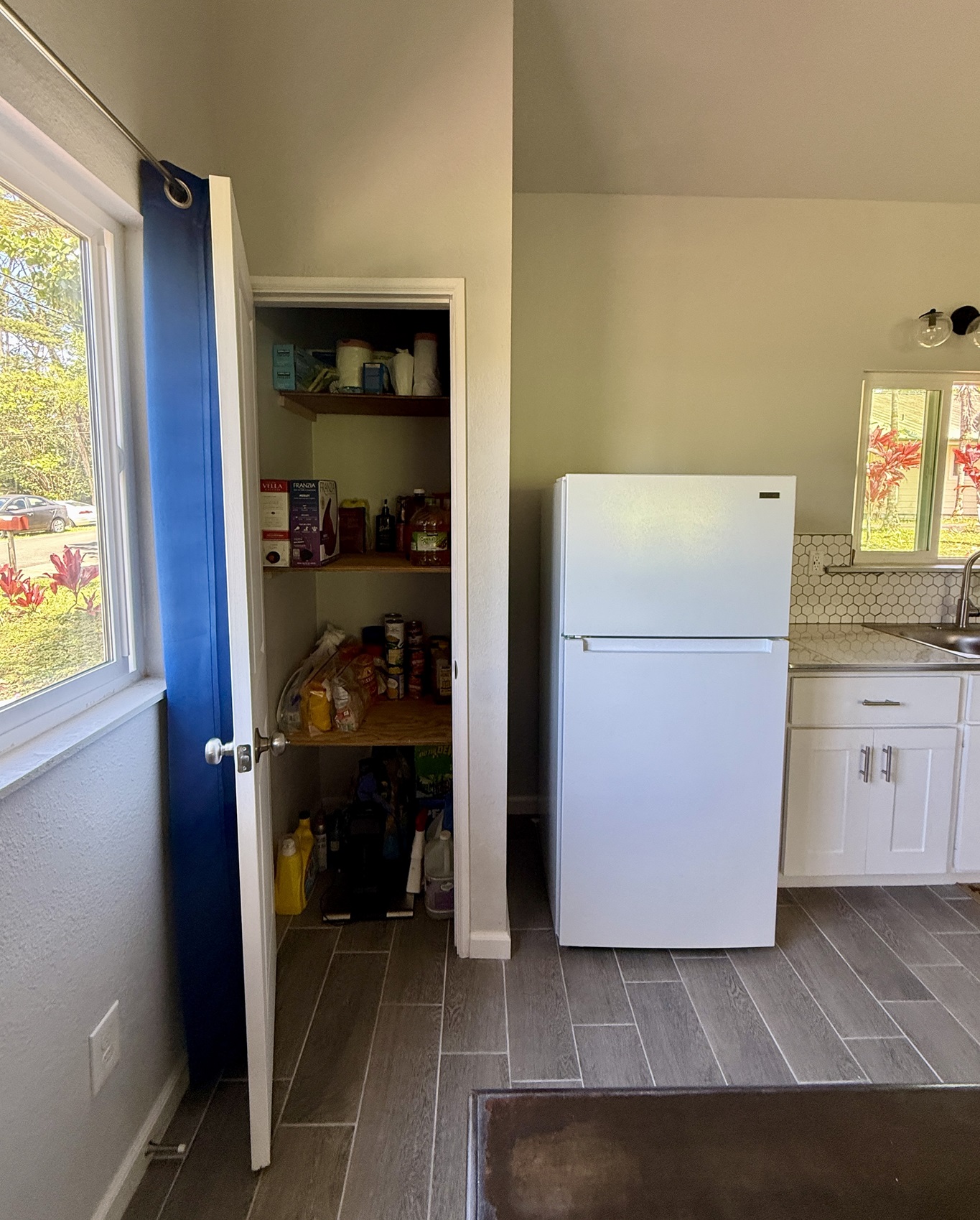 15-2702 Hinalea St Property Photo 6