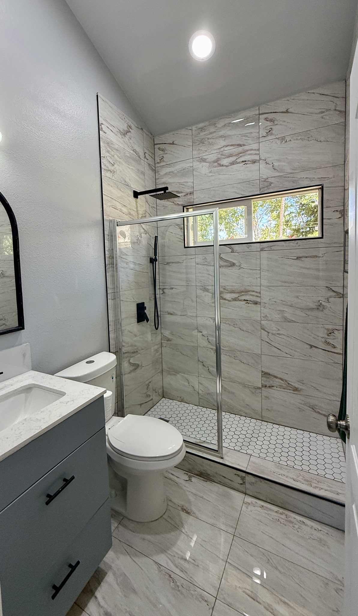 15-2702 Hinalea St Property Photo 9