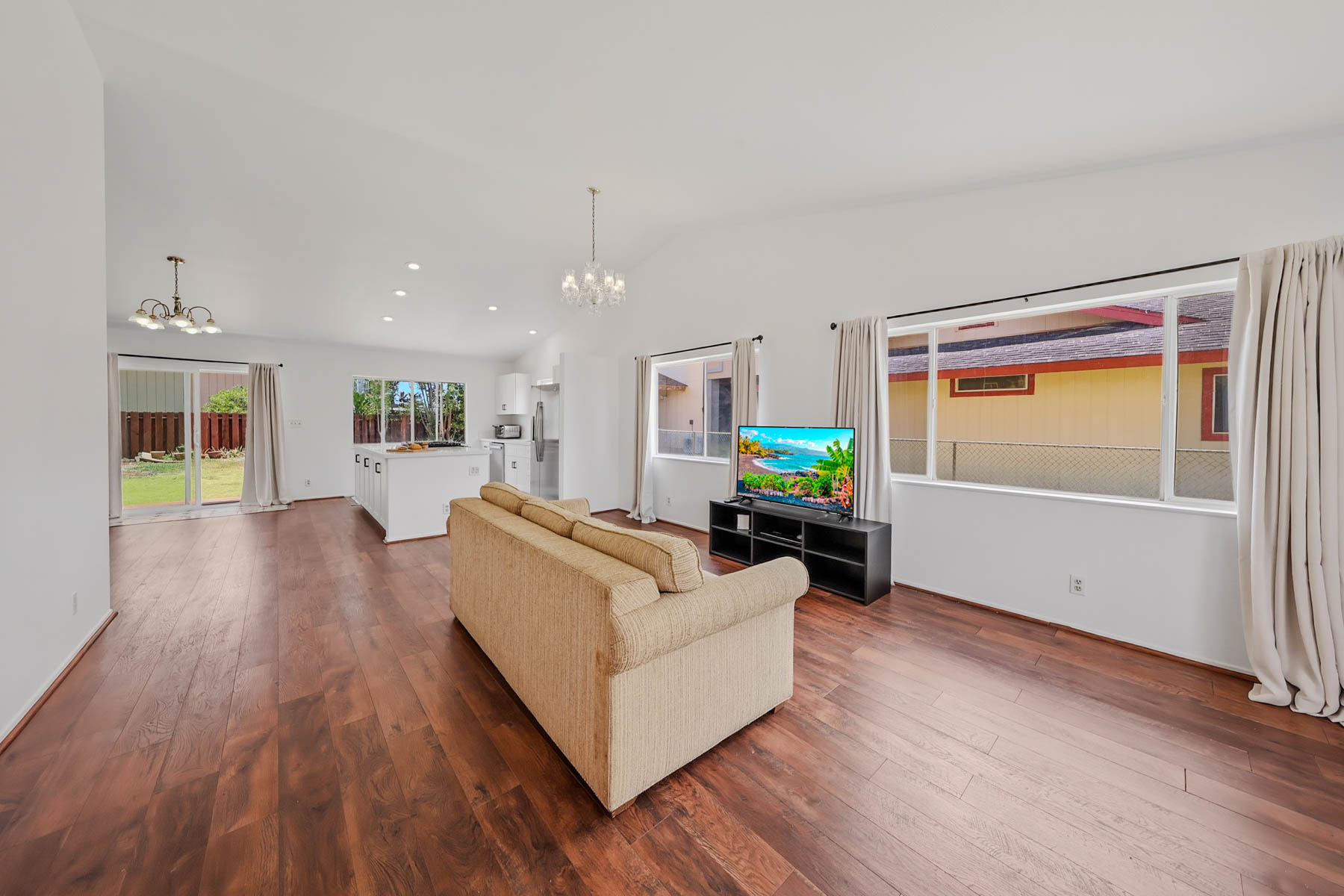 5161 Alii Rd Property Photo 5