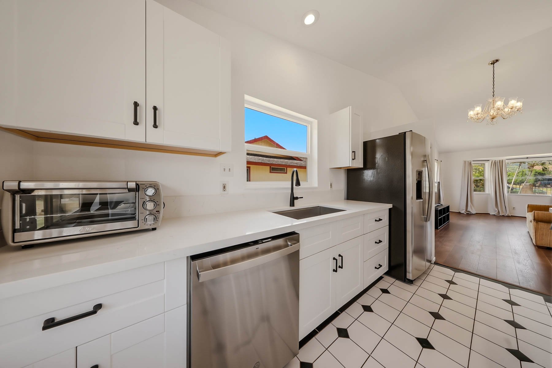 5161 Alii Rd Property Photo 11