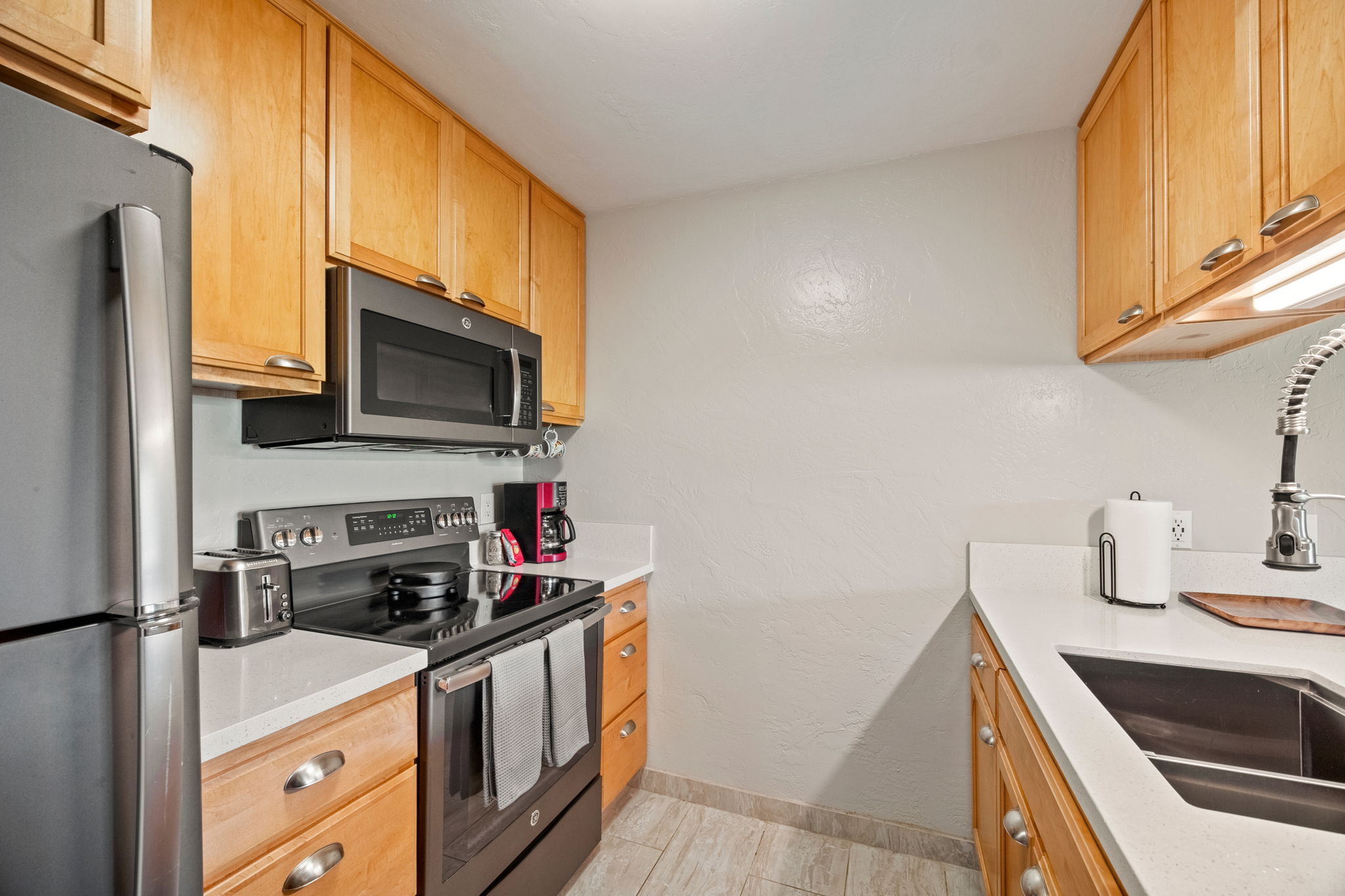 525 Aleka Lp H7 Property Photo 10
