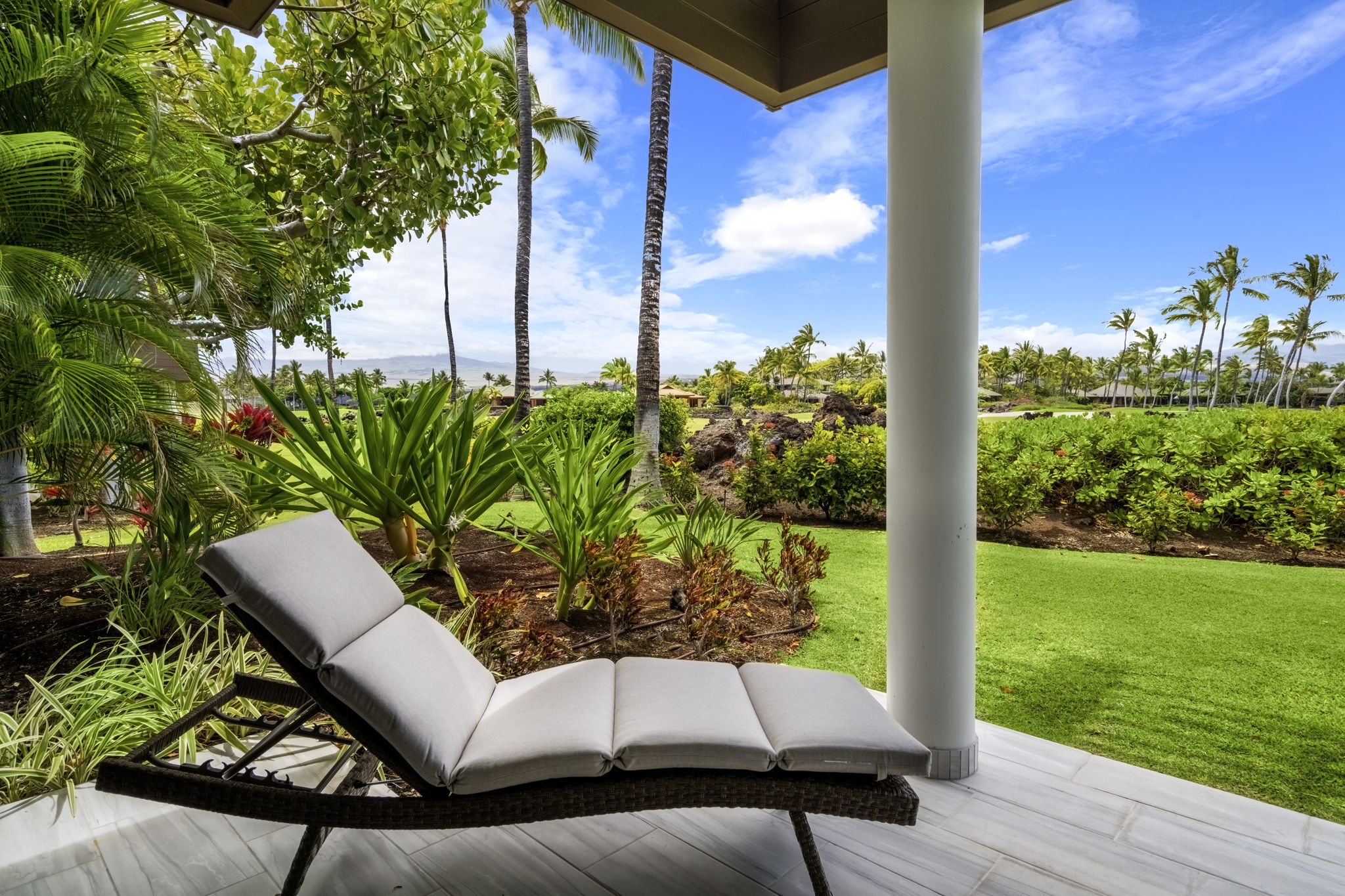 68-1050 Mauna Lani Point Dr H107 Property Photo 5