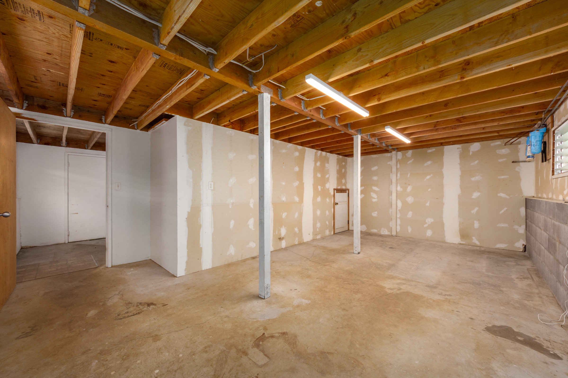 38 Lei St Property Photo 11