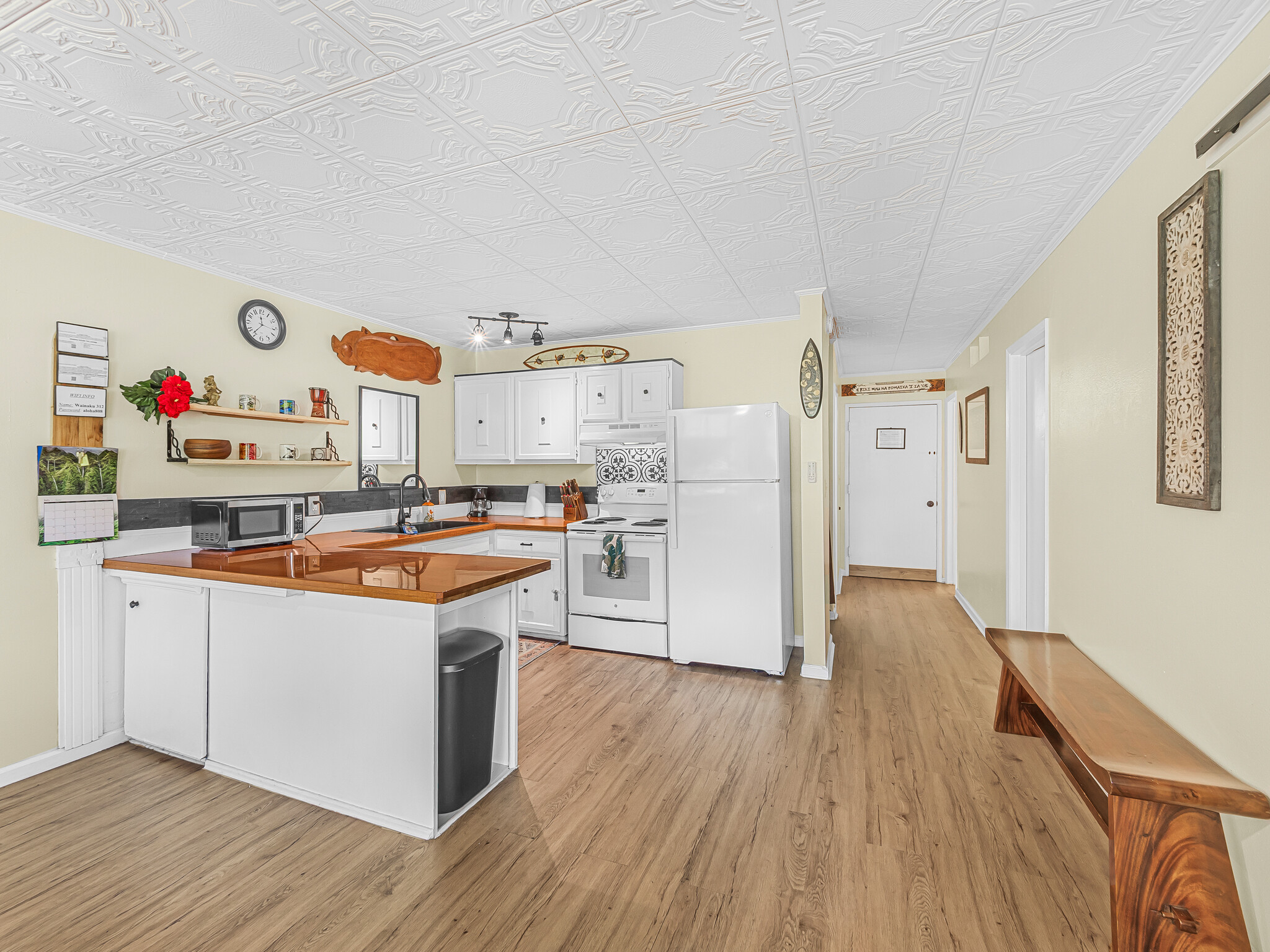 360 Kauila St 312 Property Photo 4