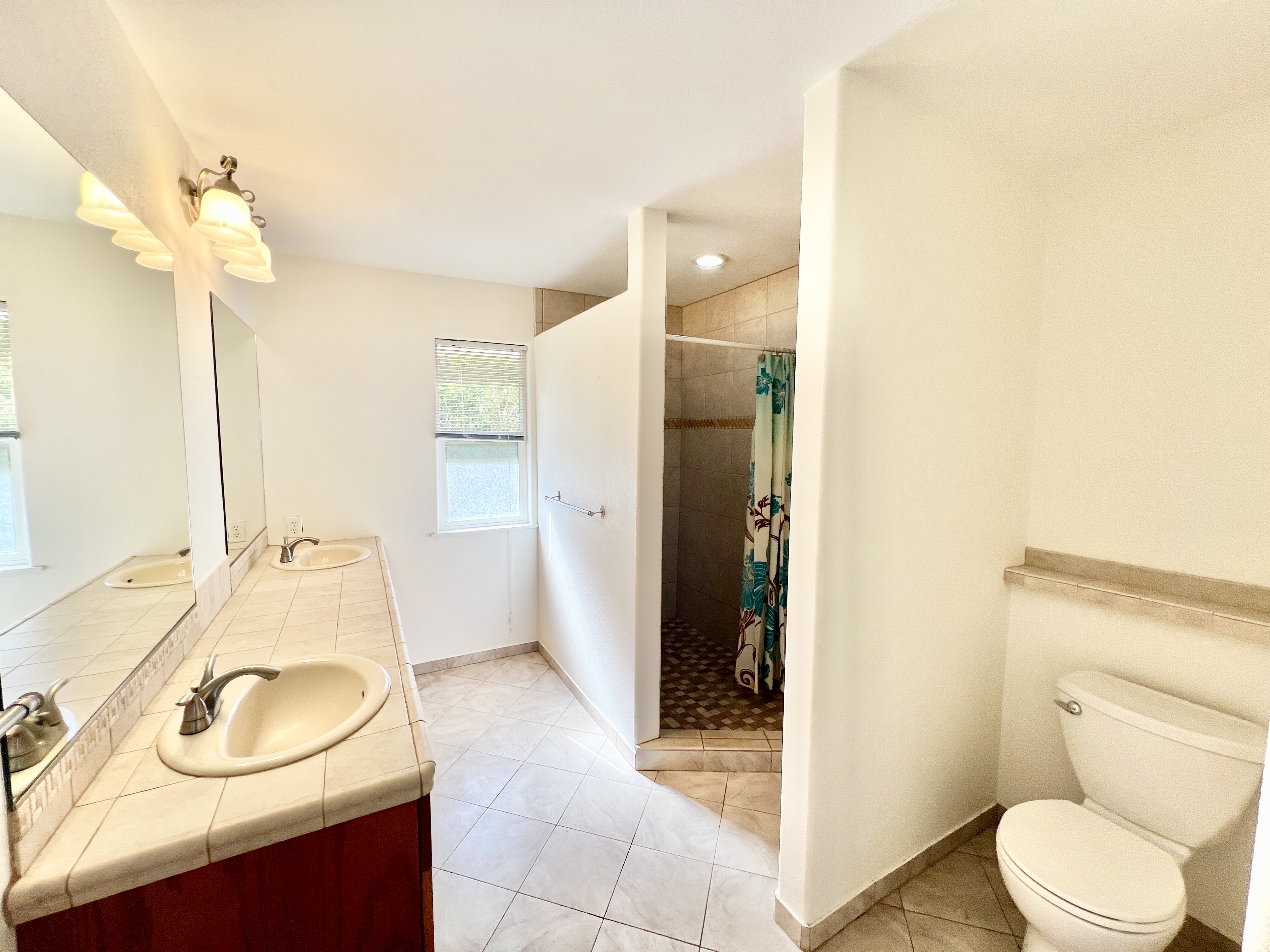 68-1807 Uala St Property Photo 10