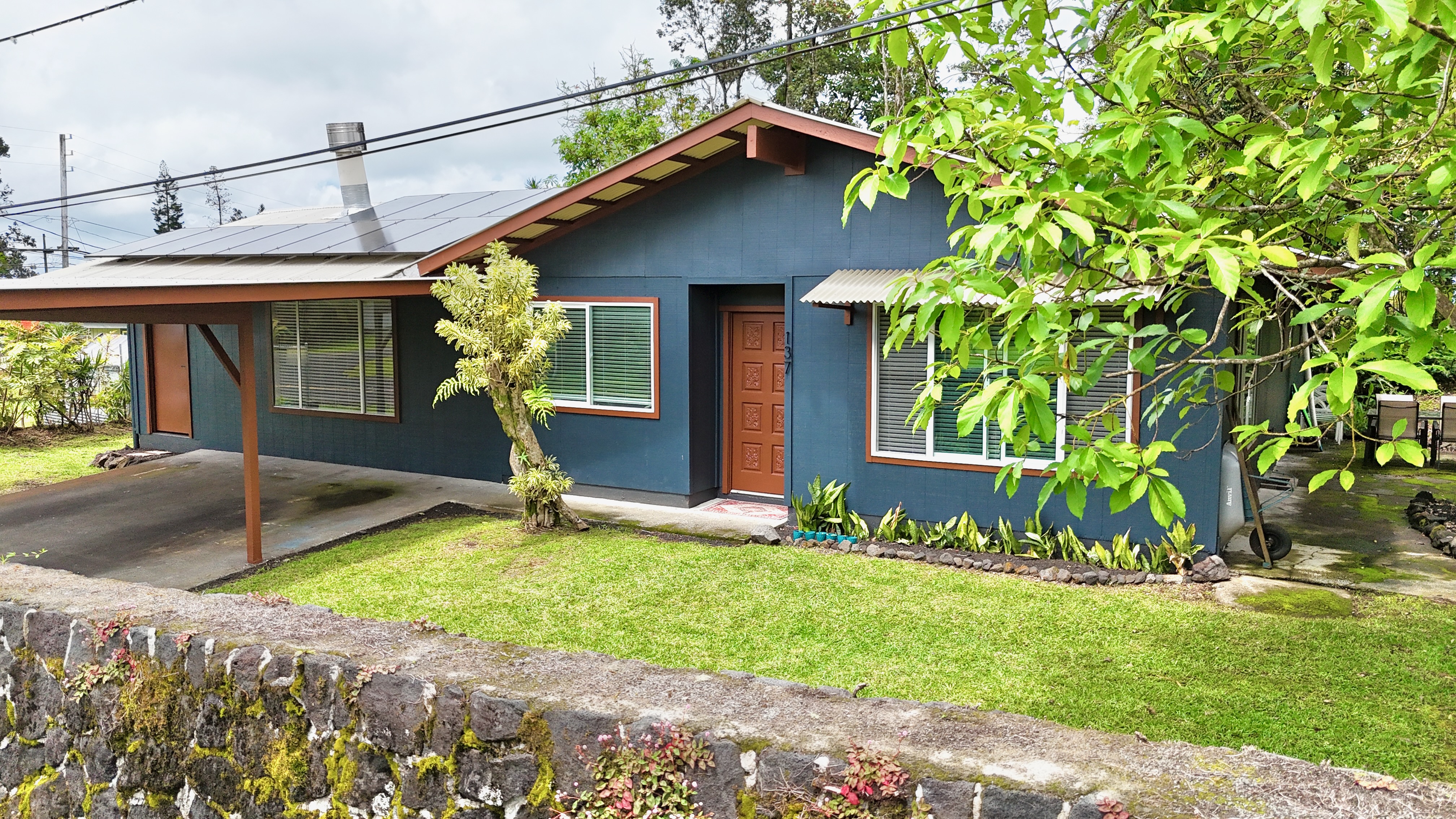 137 Kuakolu Pl Property Photo 1