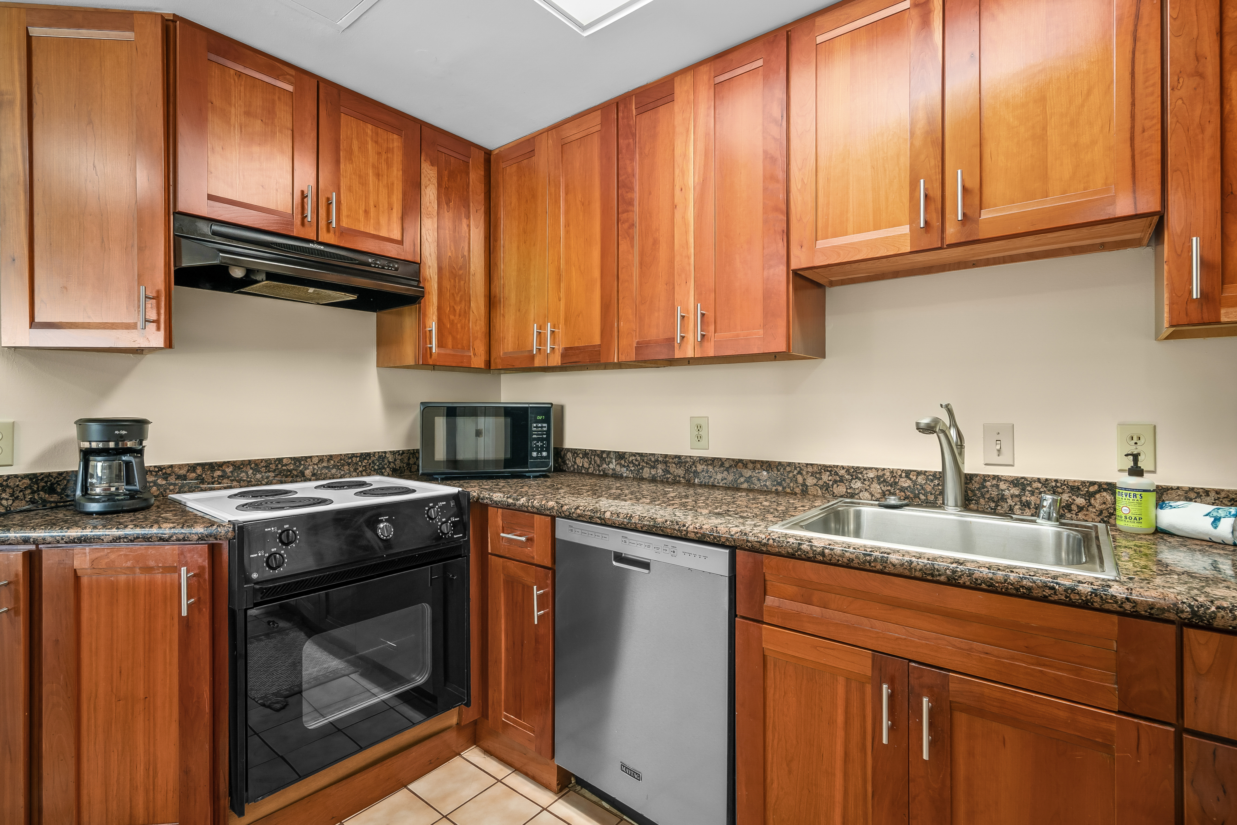 5380 Honoiki Rd T31 Property Photo 6