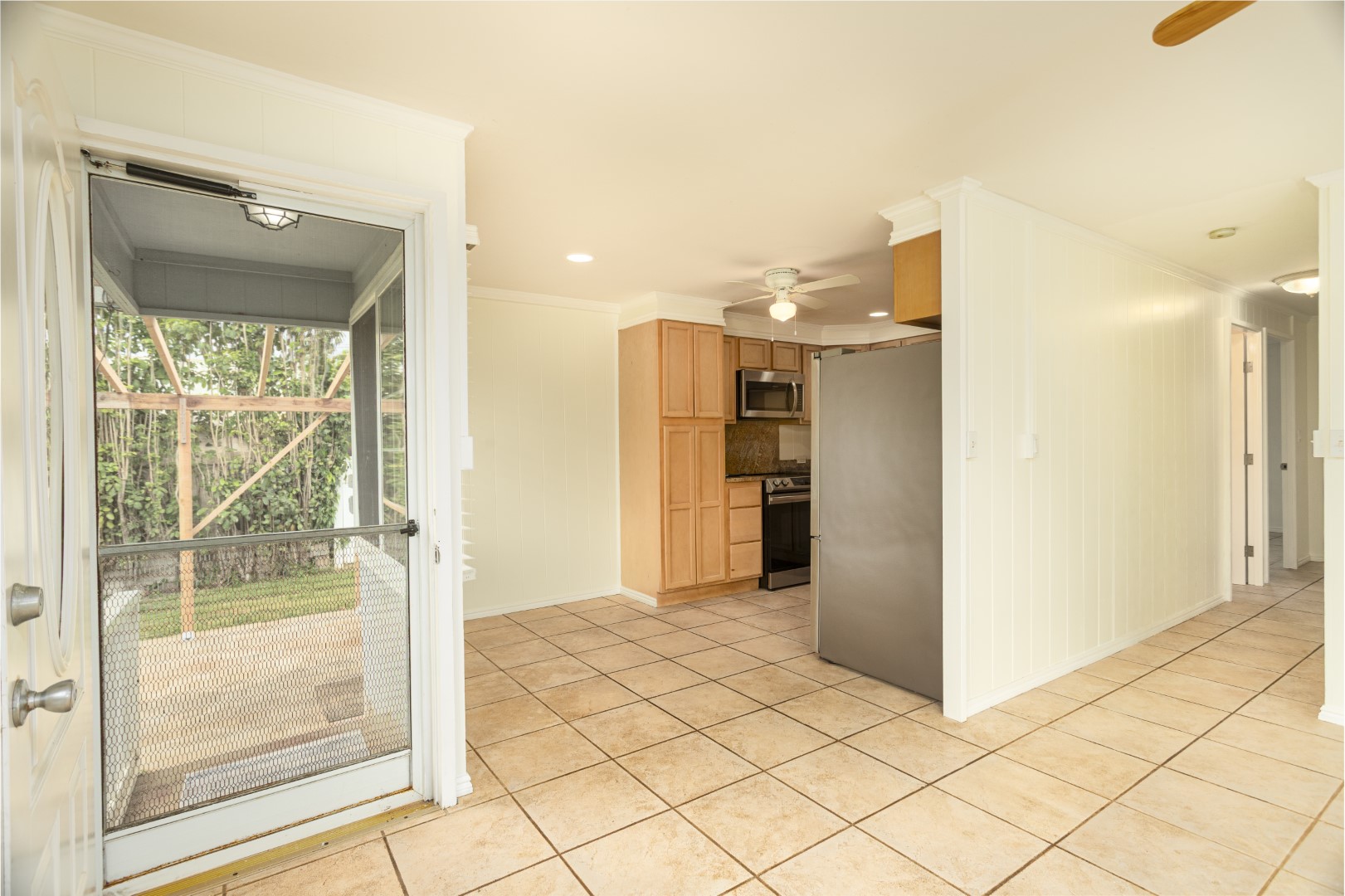 4580 Mamane St Property Photo 2
