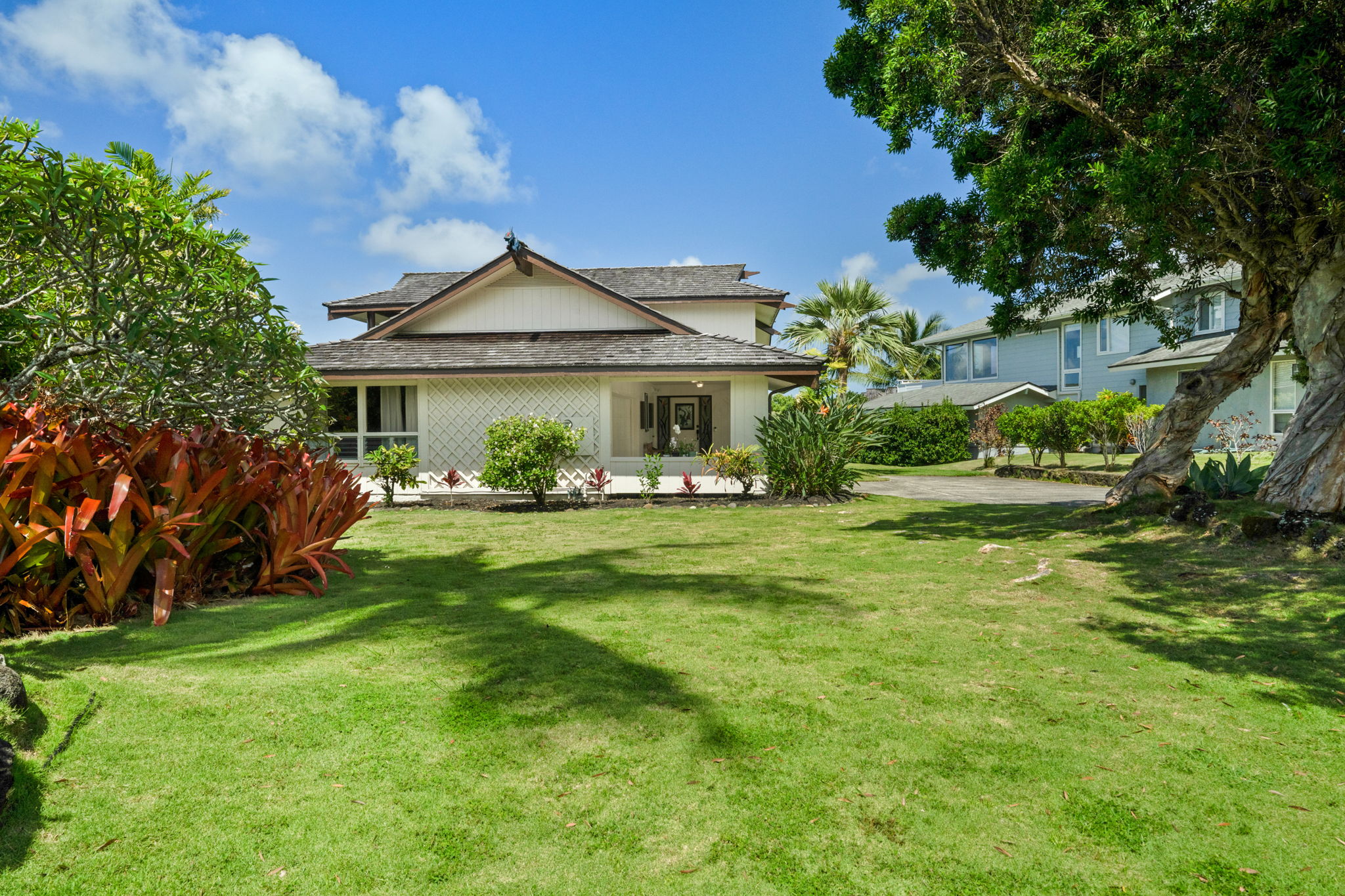 3629 Kaweonui Rd Property Photo 4