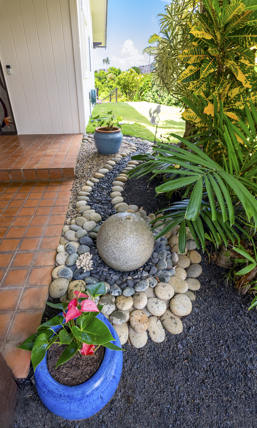 3629 Kaweonui Rd Property Photo 5
