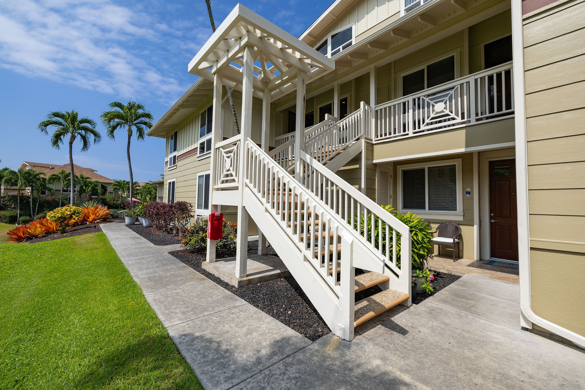 75-5919 Alii Dr U22 Property Photo 4