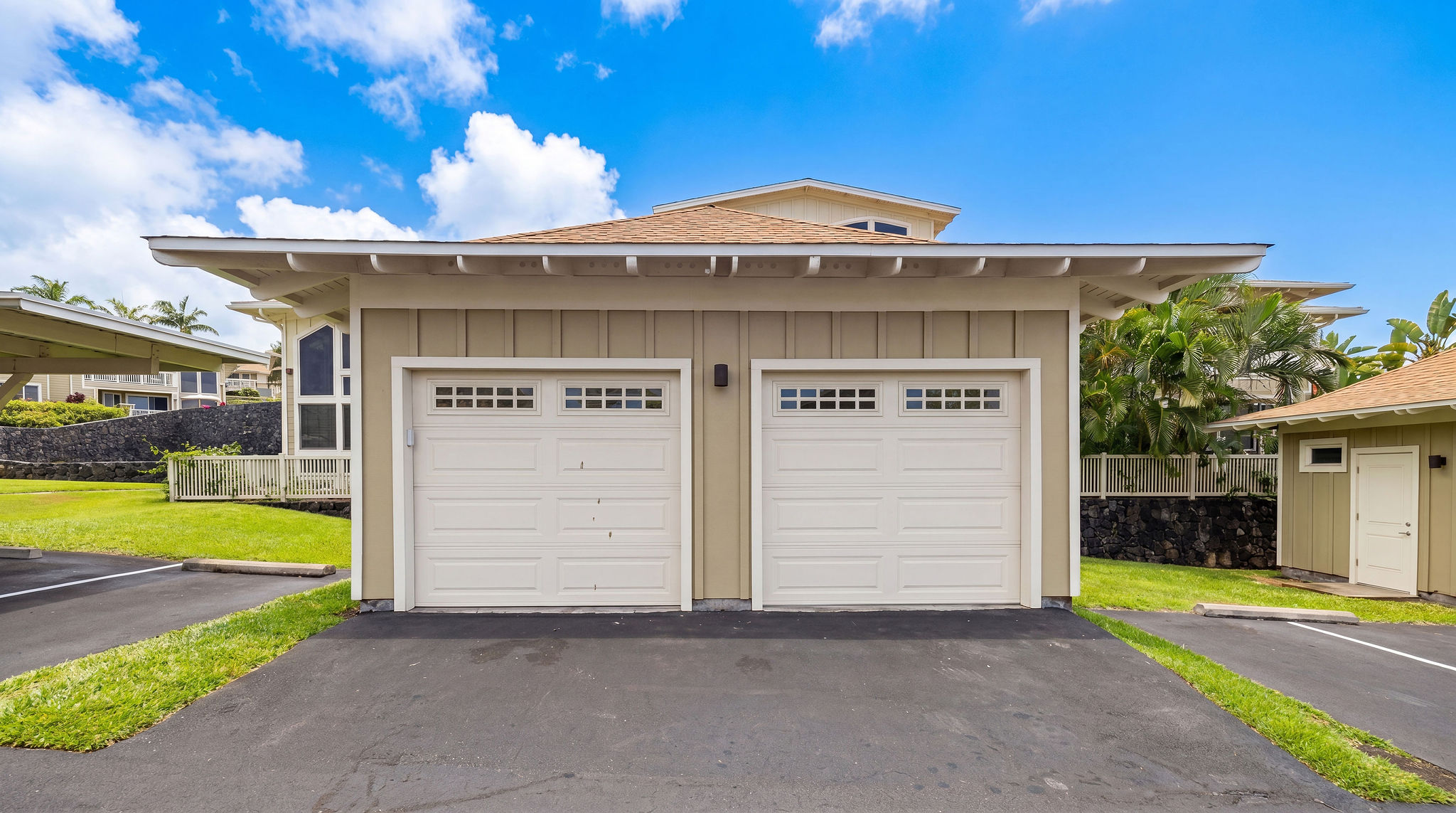 75-5919 Alii Dr U22 Property Photo 5