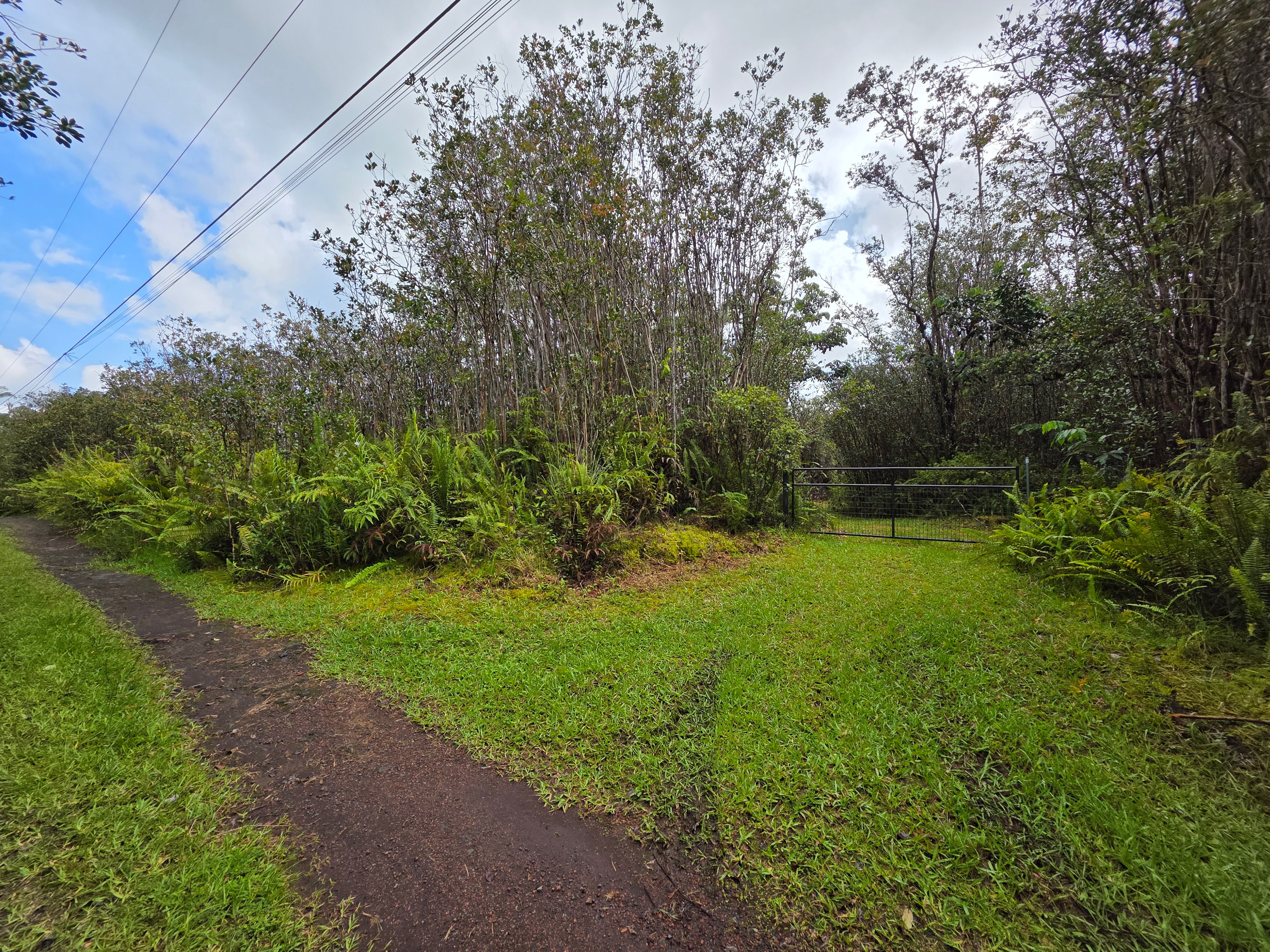 16-1437 Opeapea Rd Property Photo 1