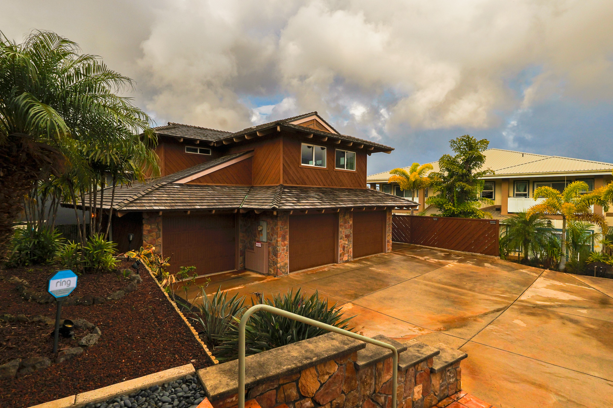 4272 Iliohu Pl Property Photo 6