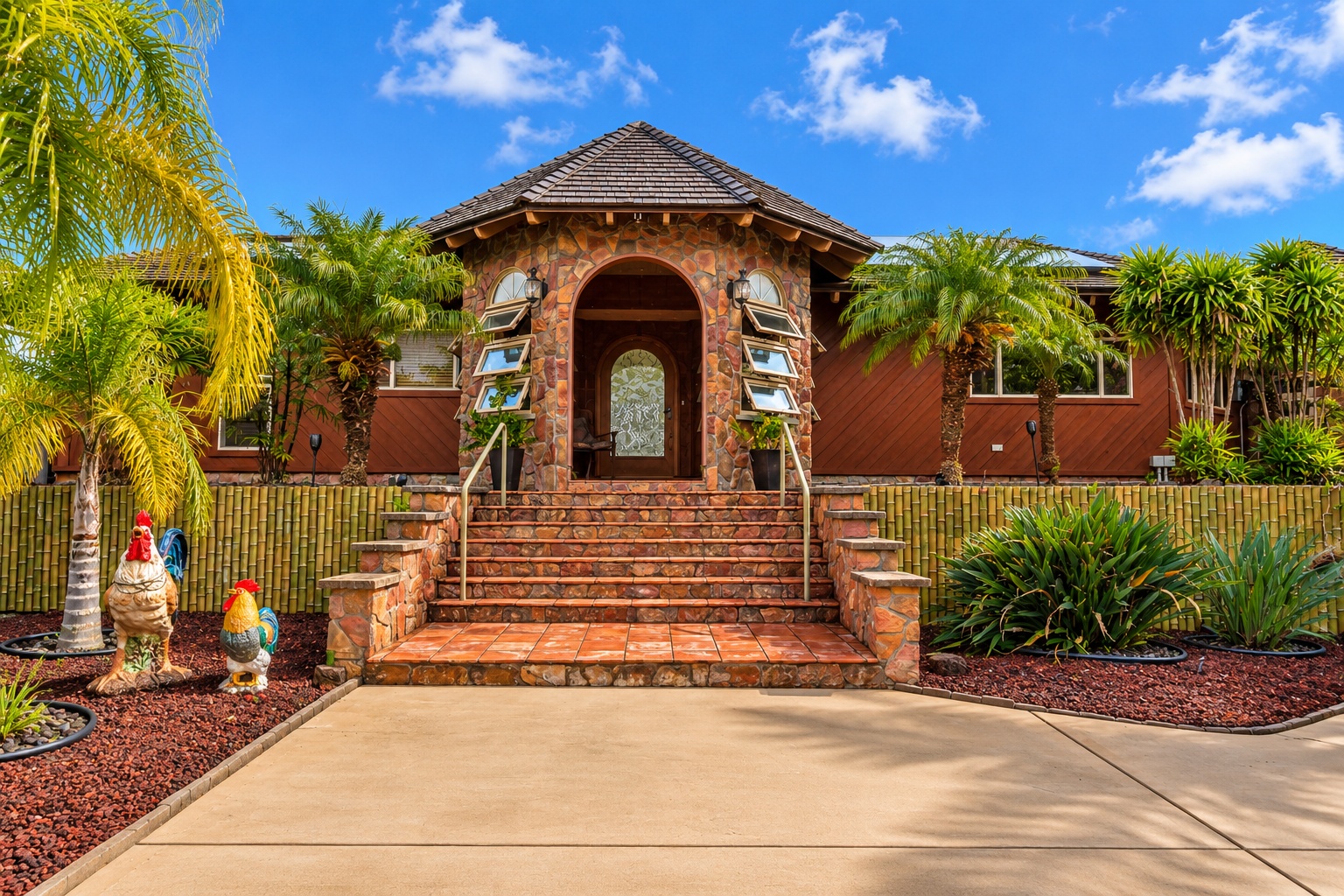 4272 Iliohu Pl Property Photo 8