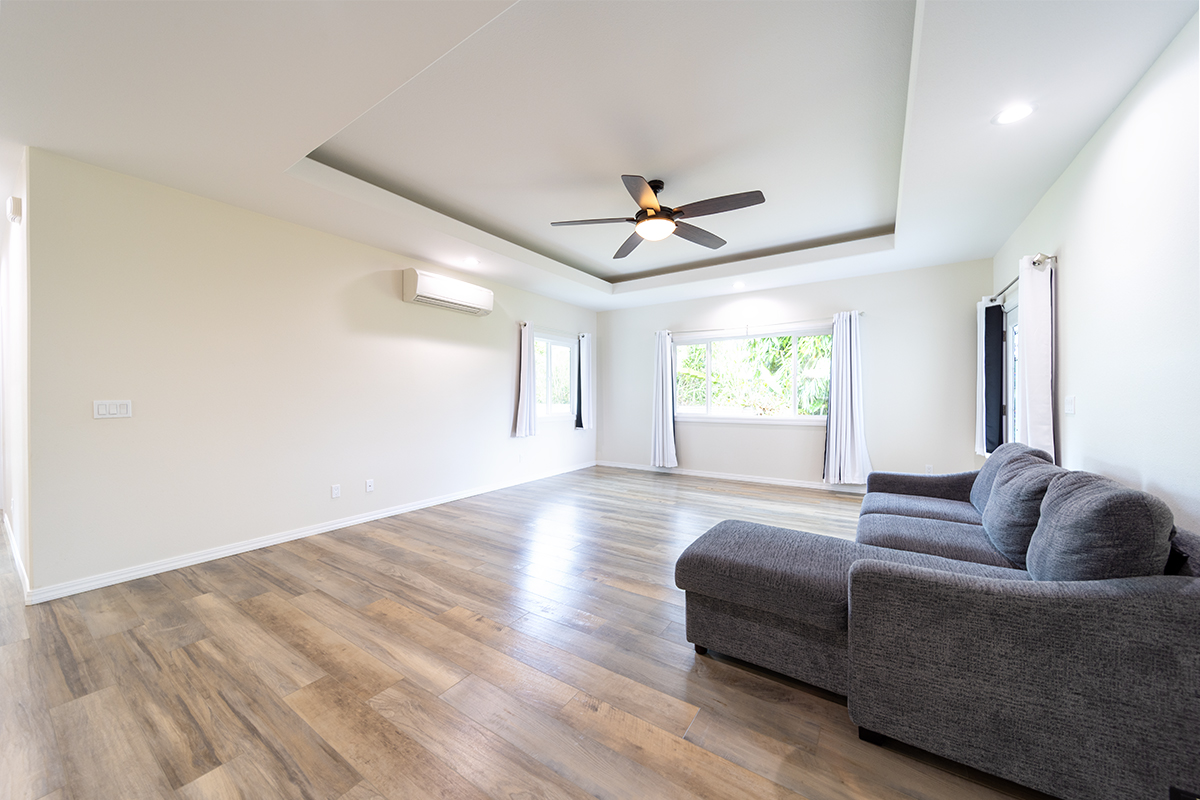1673 Kaumana Dr Property Photo 5