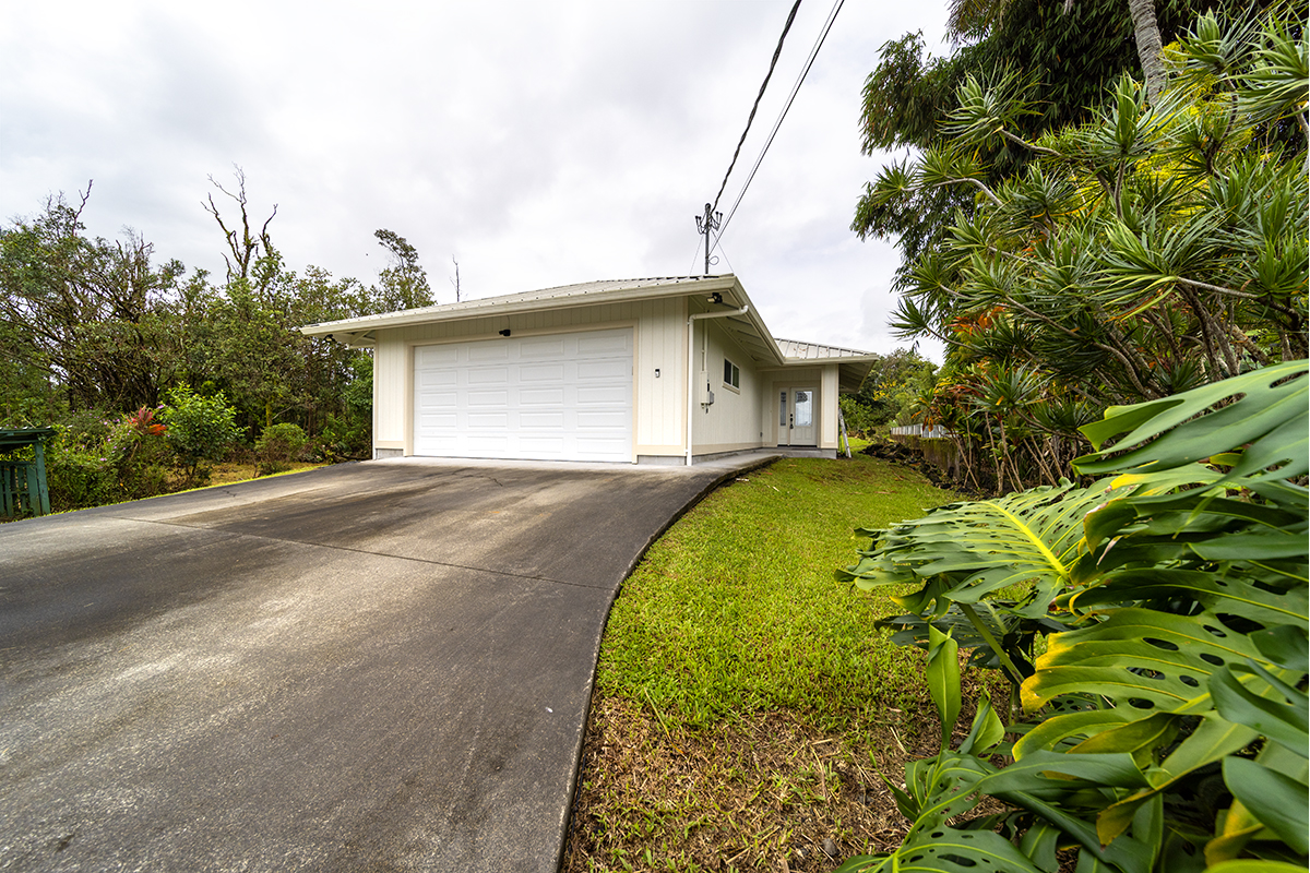 1673 Kaumana Dr Property Photo 22