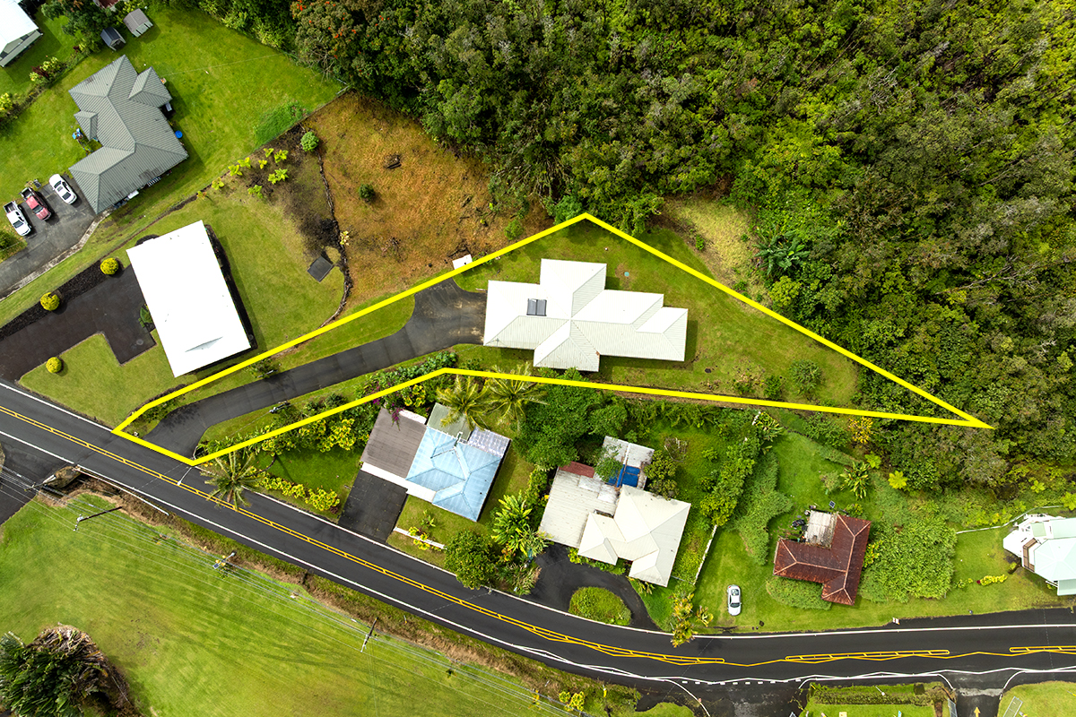 1673 Kaumana Dr Property Photo 29