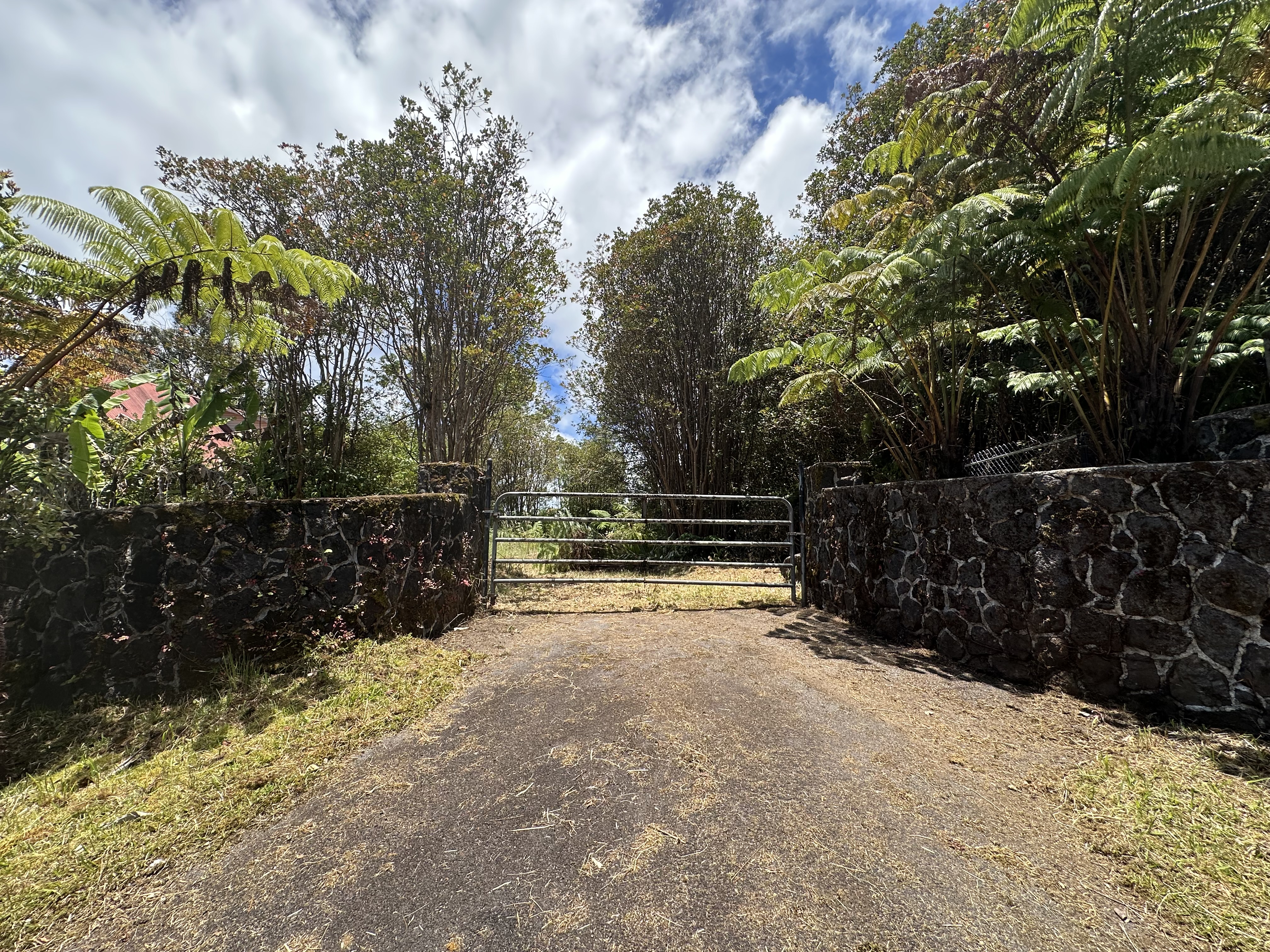 Hohiu St Property Photo 1