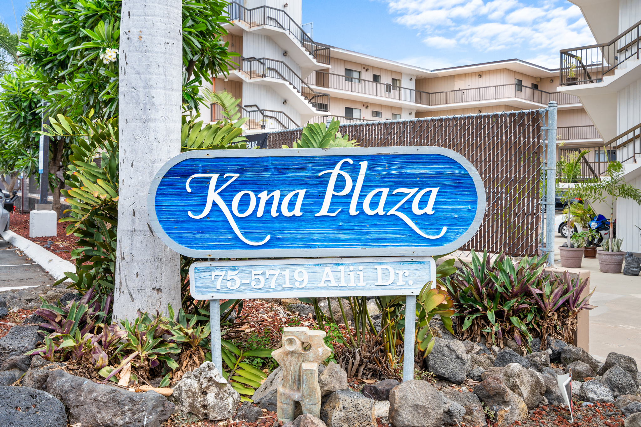 75-5719 Alii Dr 411 Property Photo 22