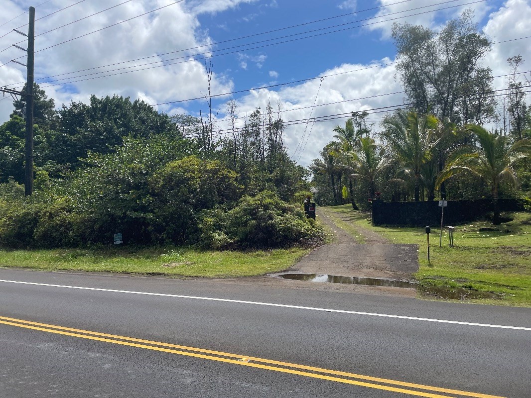 Pahoa Rd Property Photo 1