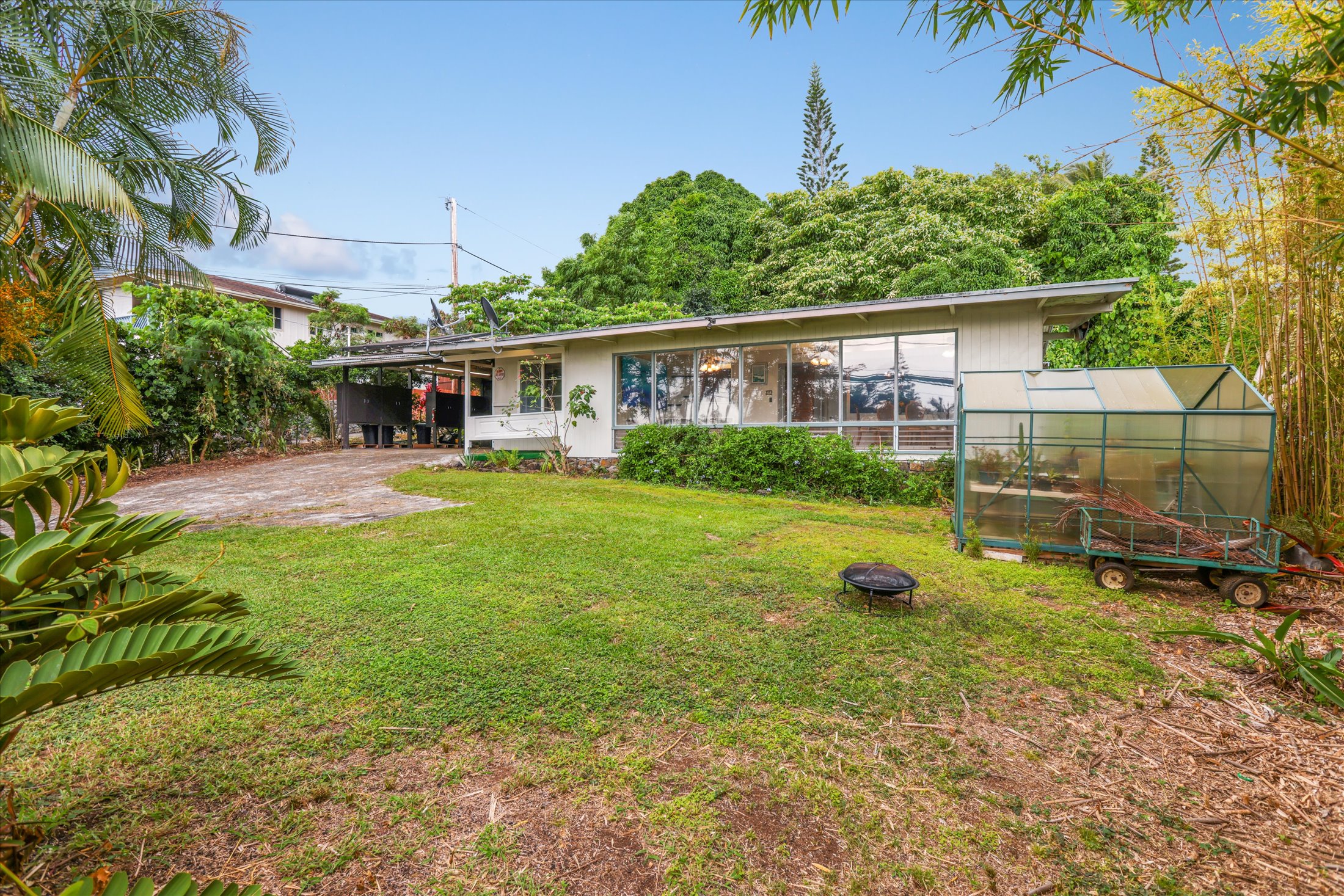 74-5067 PALANI RD Property Photo 1