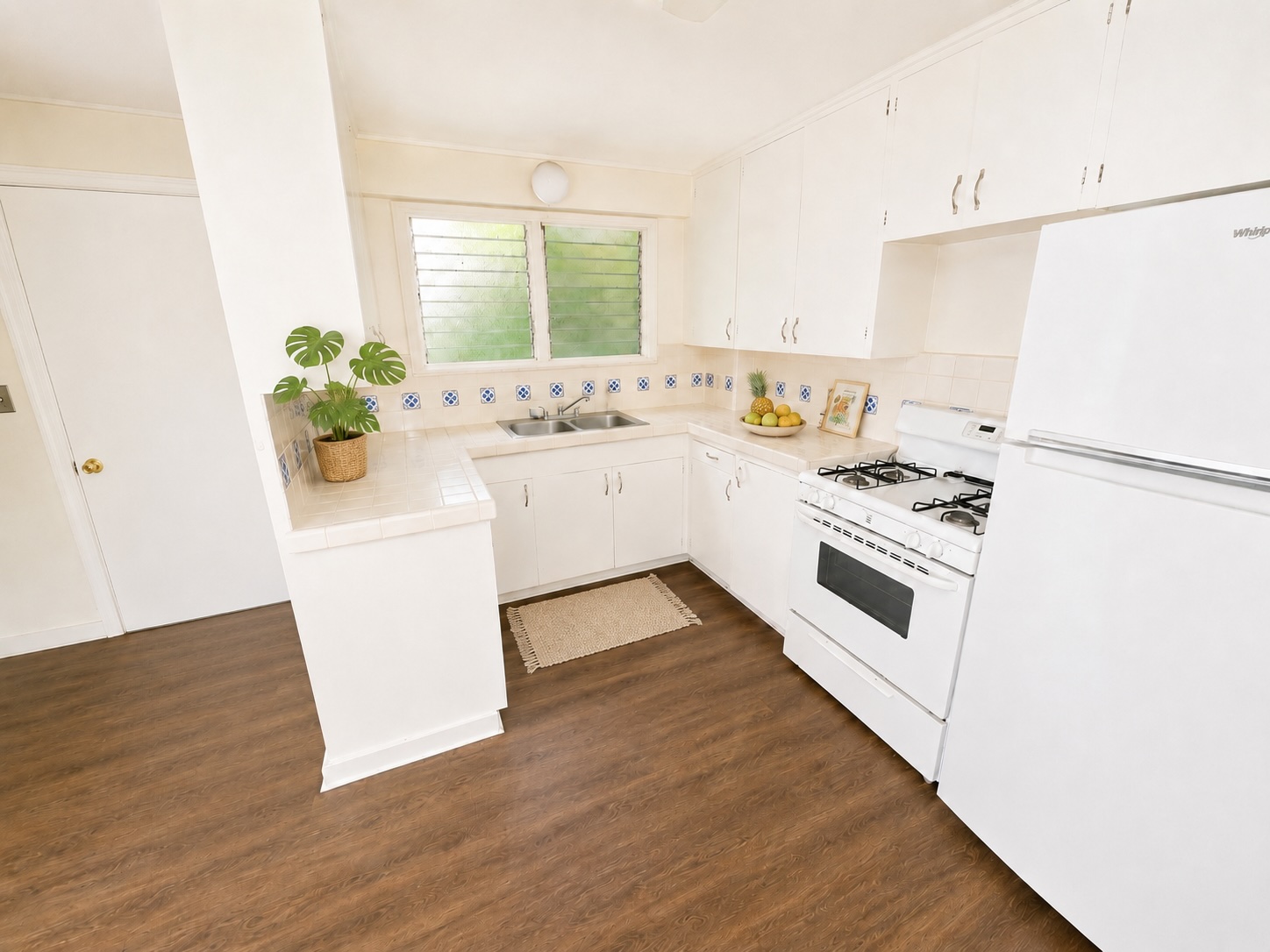 1540 Magazine St B1 Property Photo 3