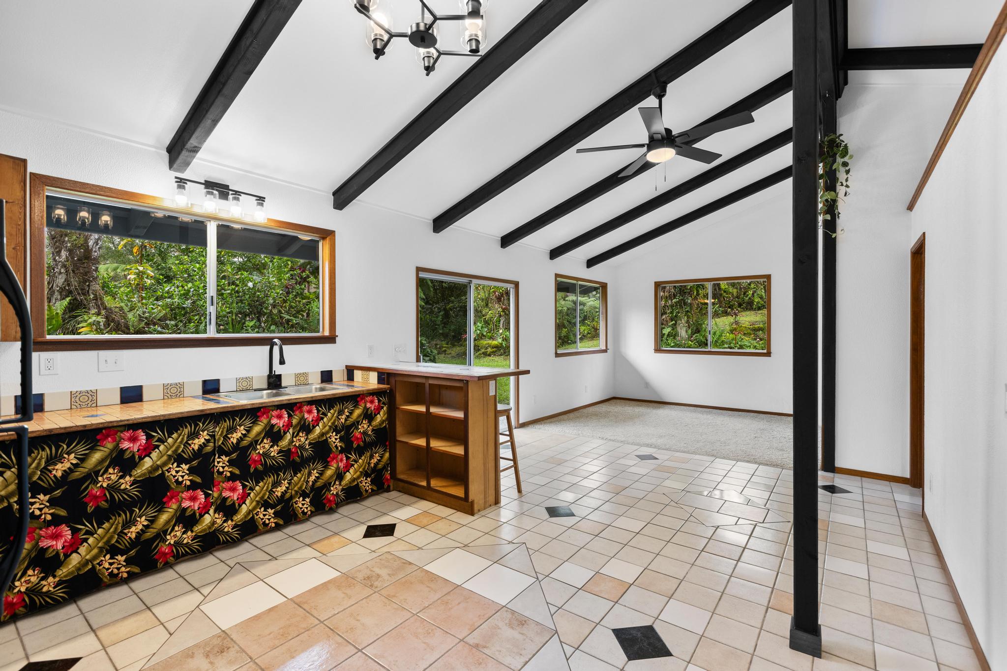 11-1815 Painui St Property Photo 12