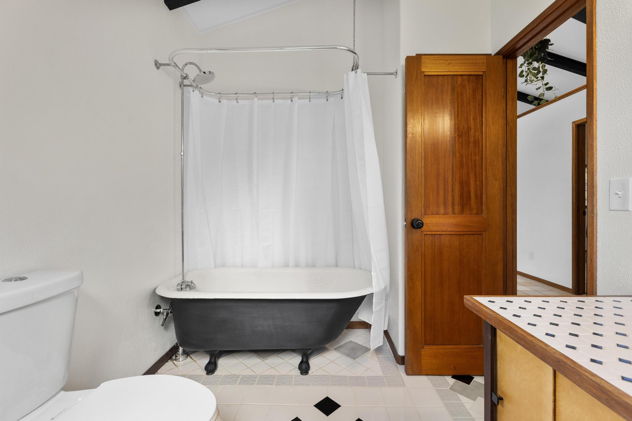 11-1815 Painui St Property Photo 17