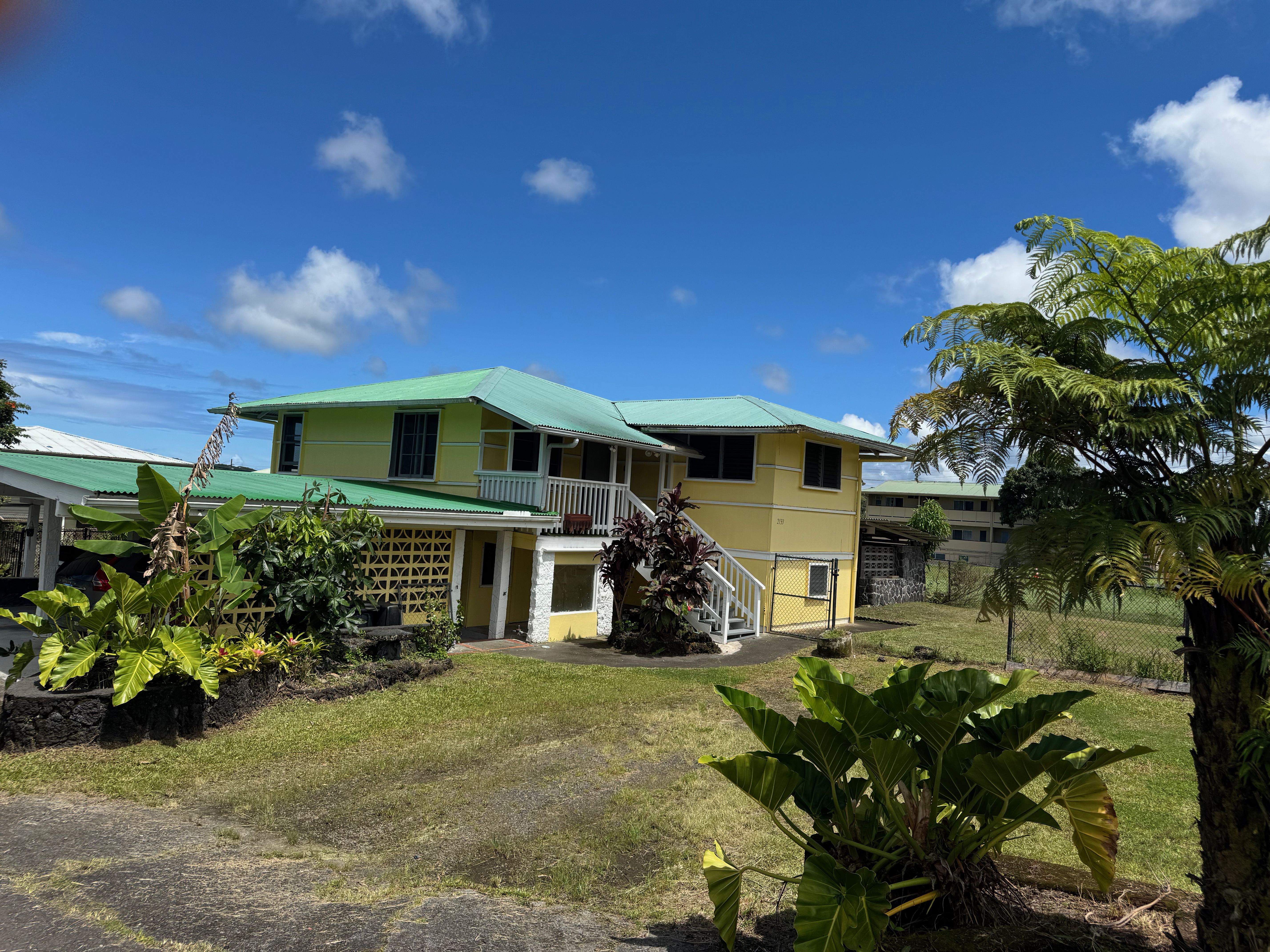 2133 Kinoole St Property Photo 1