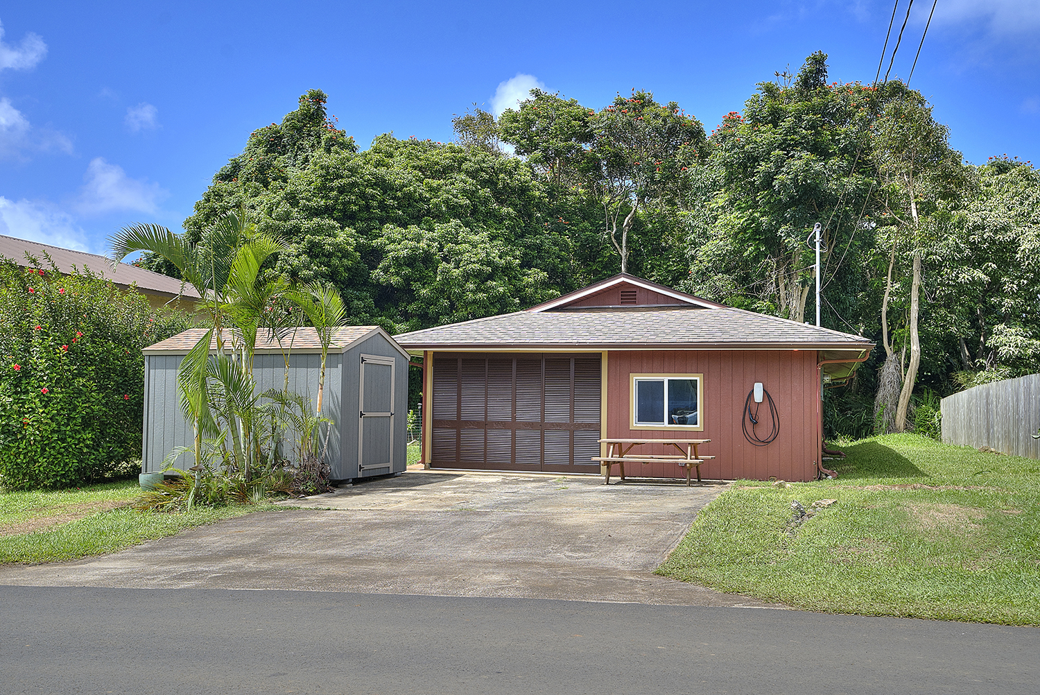 2354 Oka St Property Photo 24