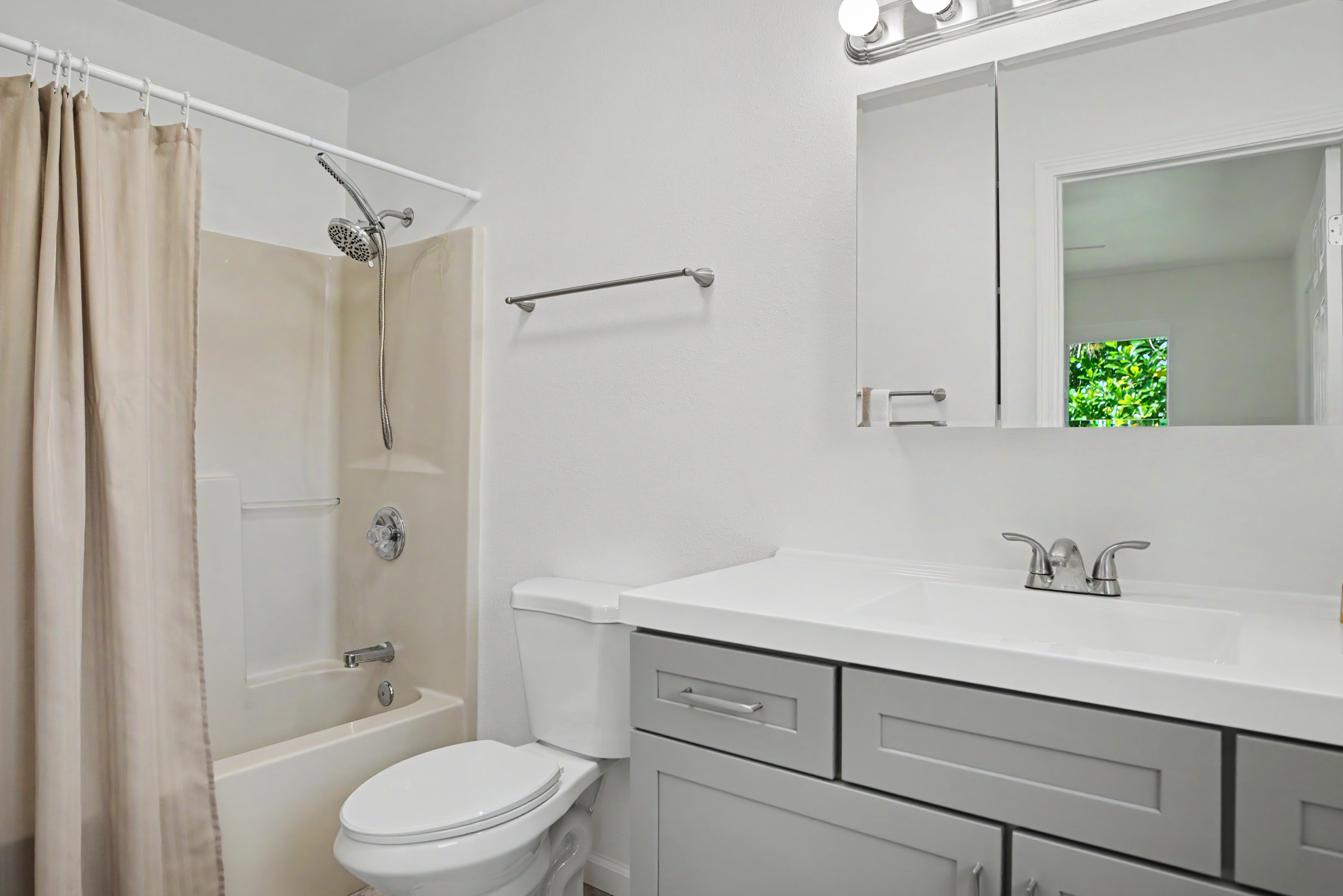 15-2774 Aweoweo St Property Photo 15