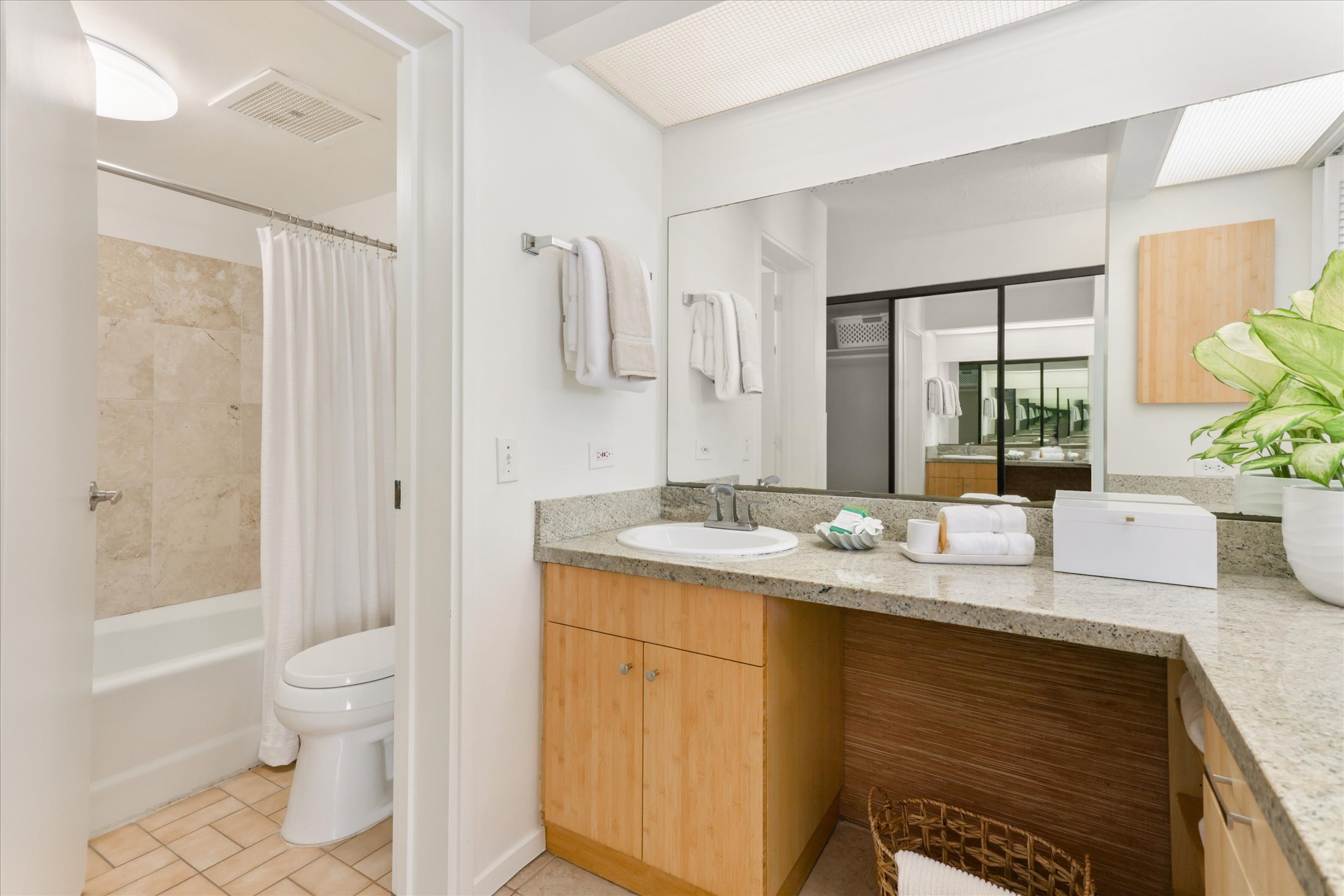 75-6106 Alii Dr 320 Property Photo 15