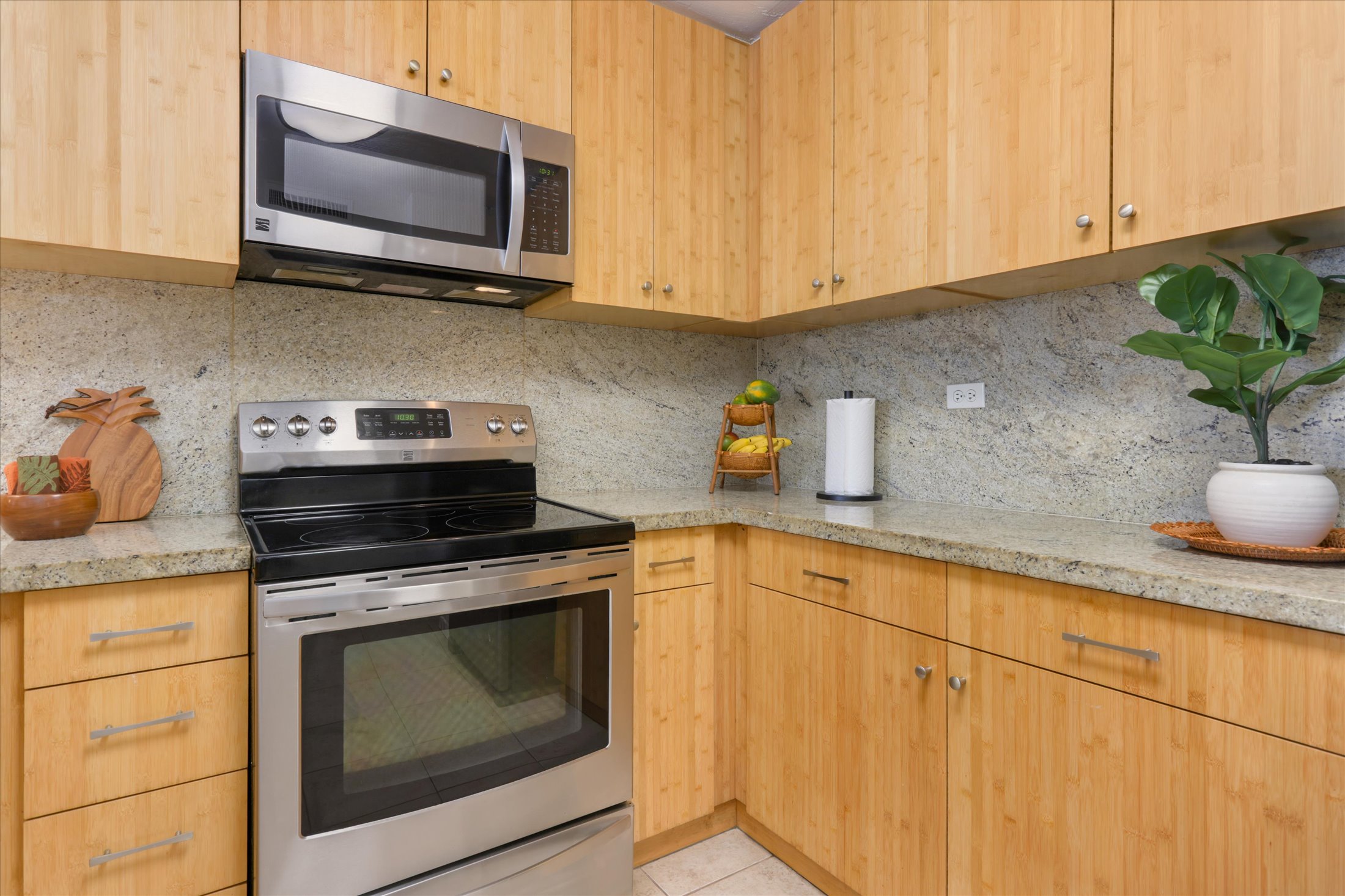 75-6106 Alii Dr 320 Property Photo 19
