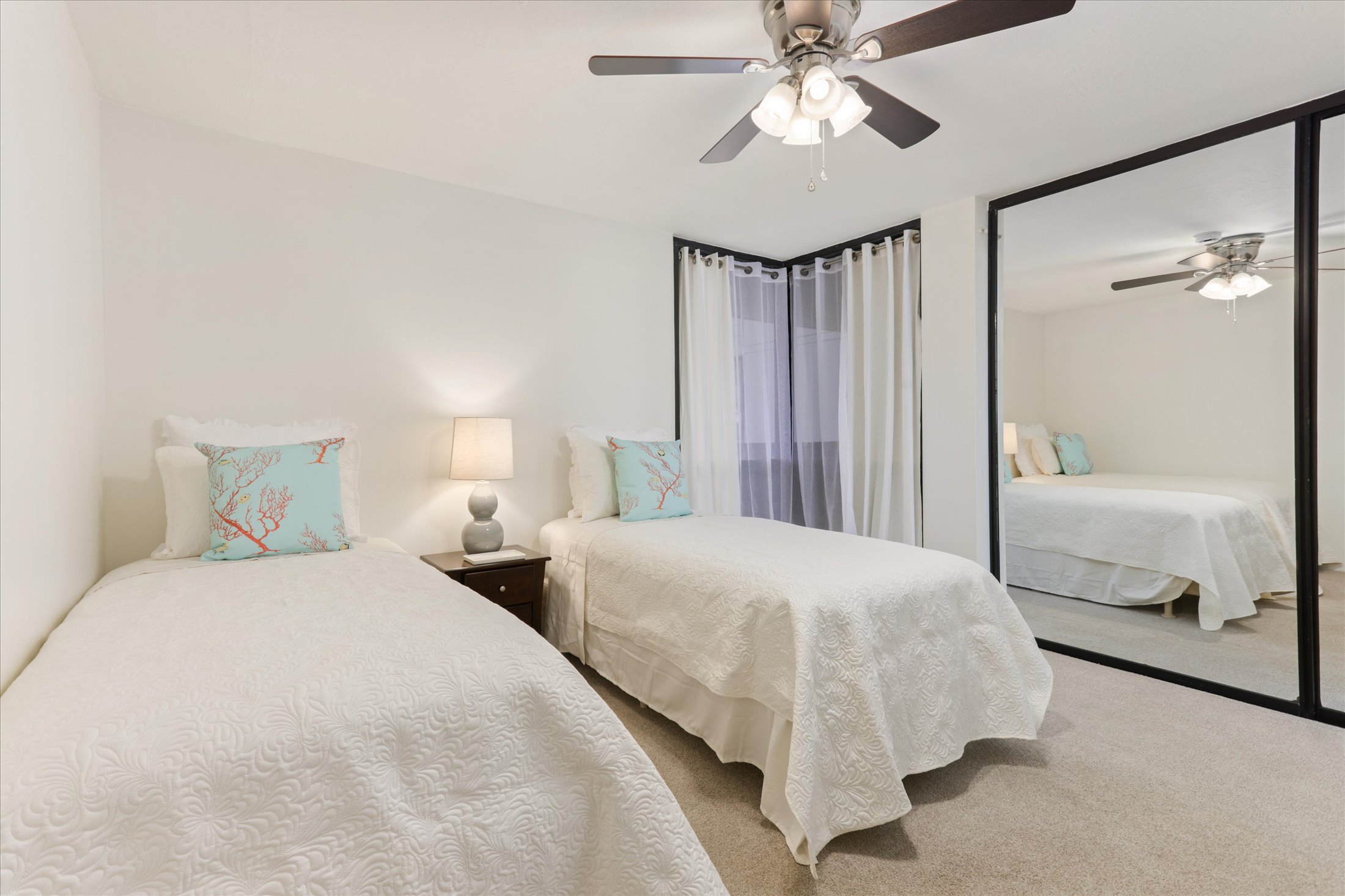 75-6106 Alii Dr 320 Property Photo 20