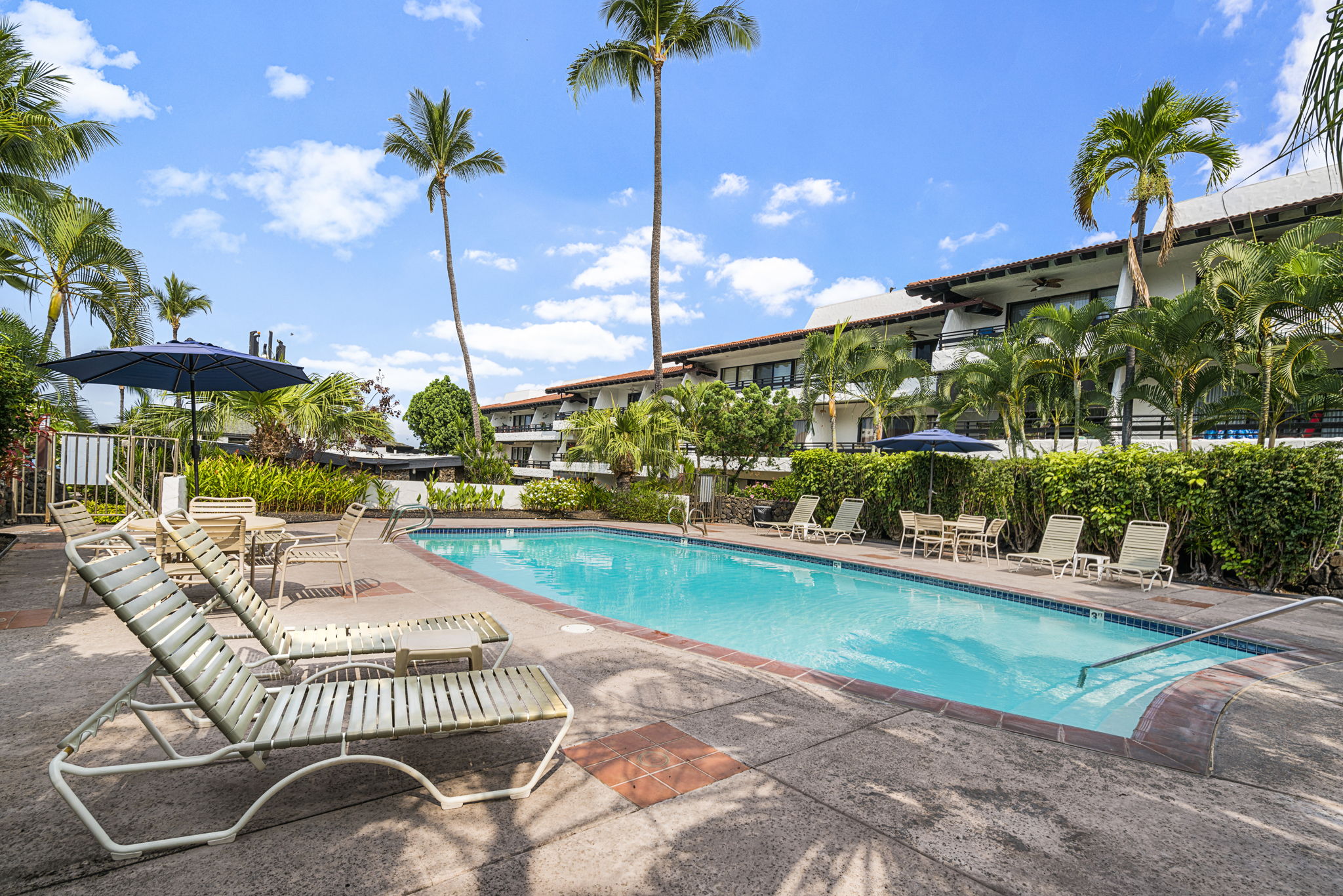 75-6082 Alii Dr A104 Property Photo 27