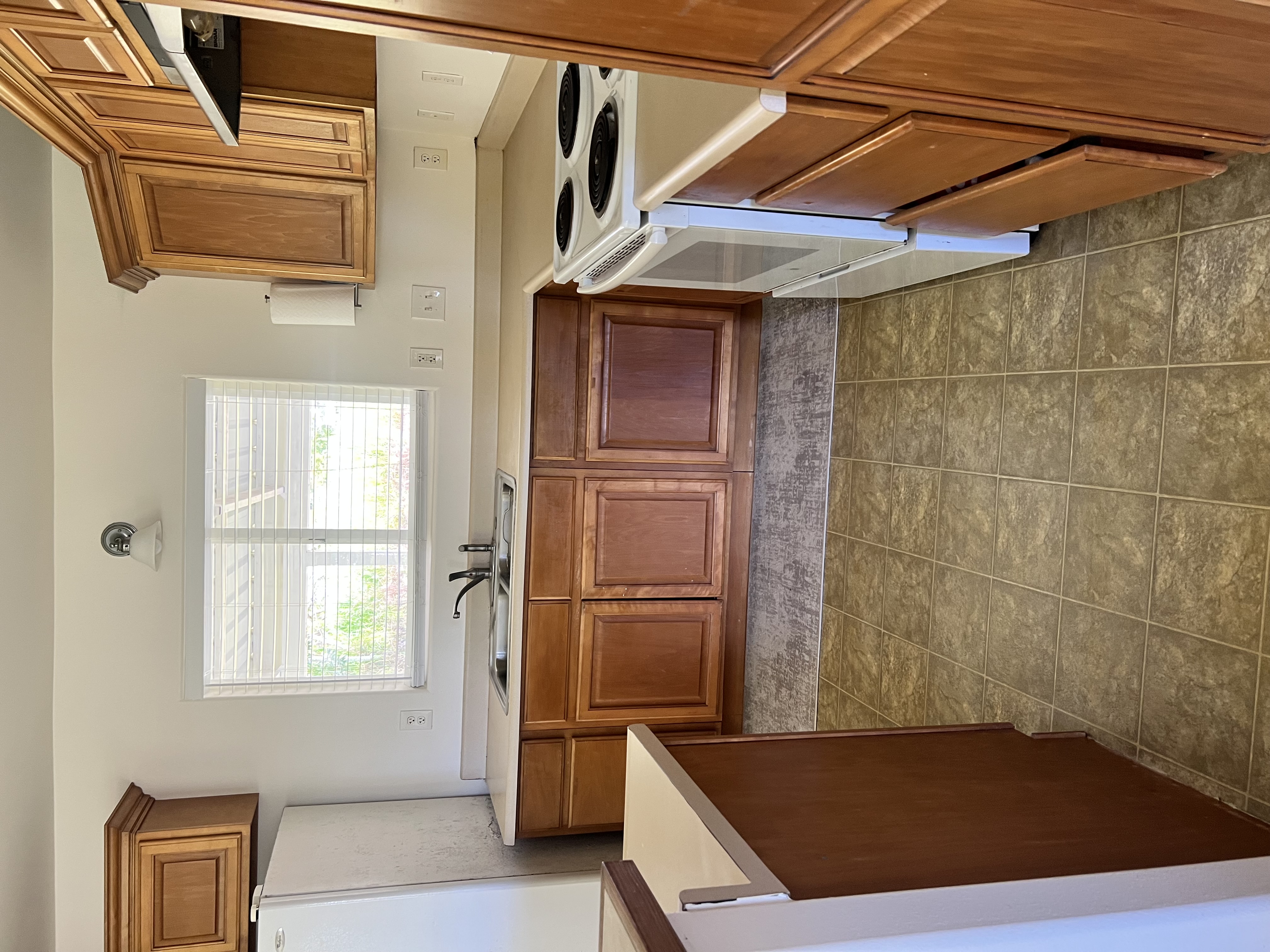 15-2759 Aama St Property Photo 10