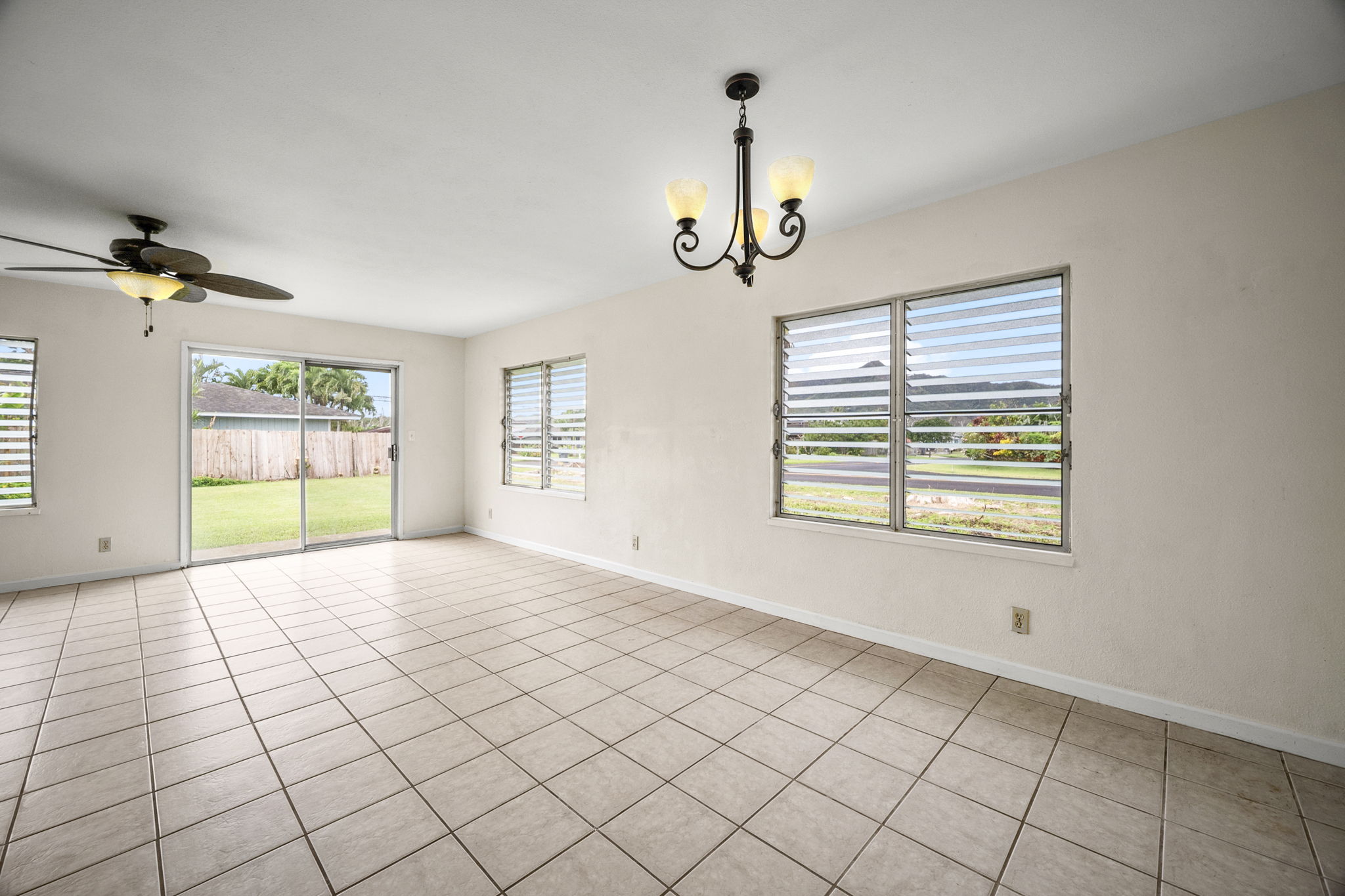 6308 Kaahele St Property Photo 7