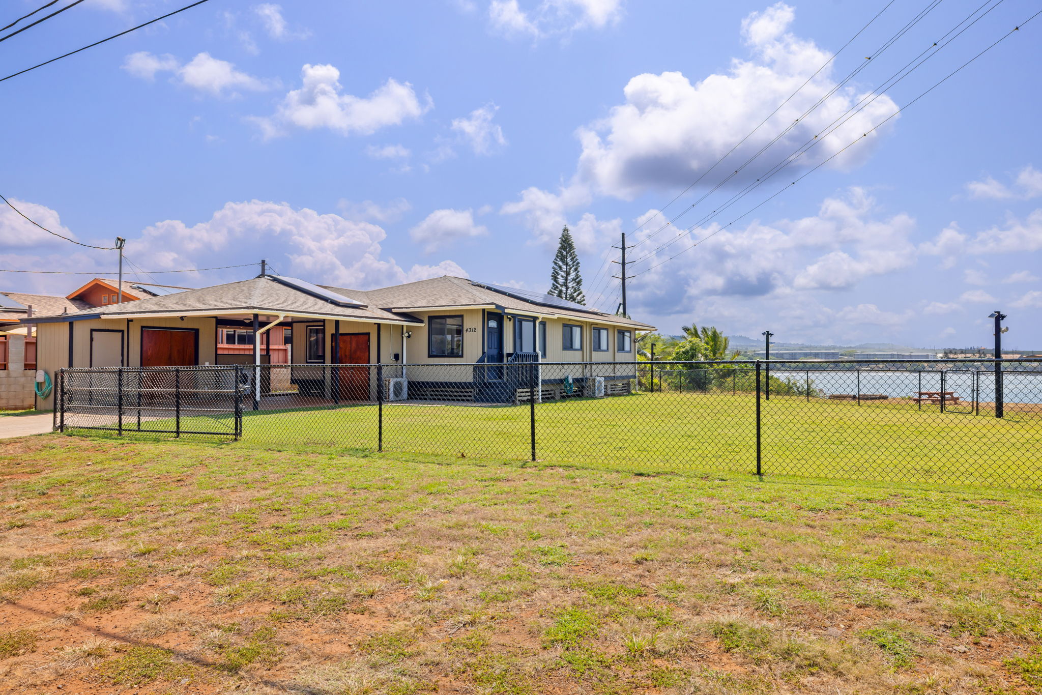 4312 Lele Rd Property Photo 2