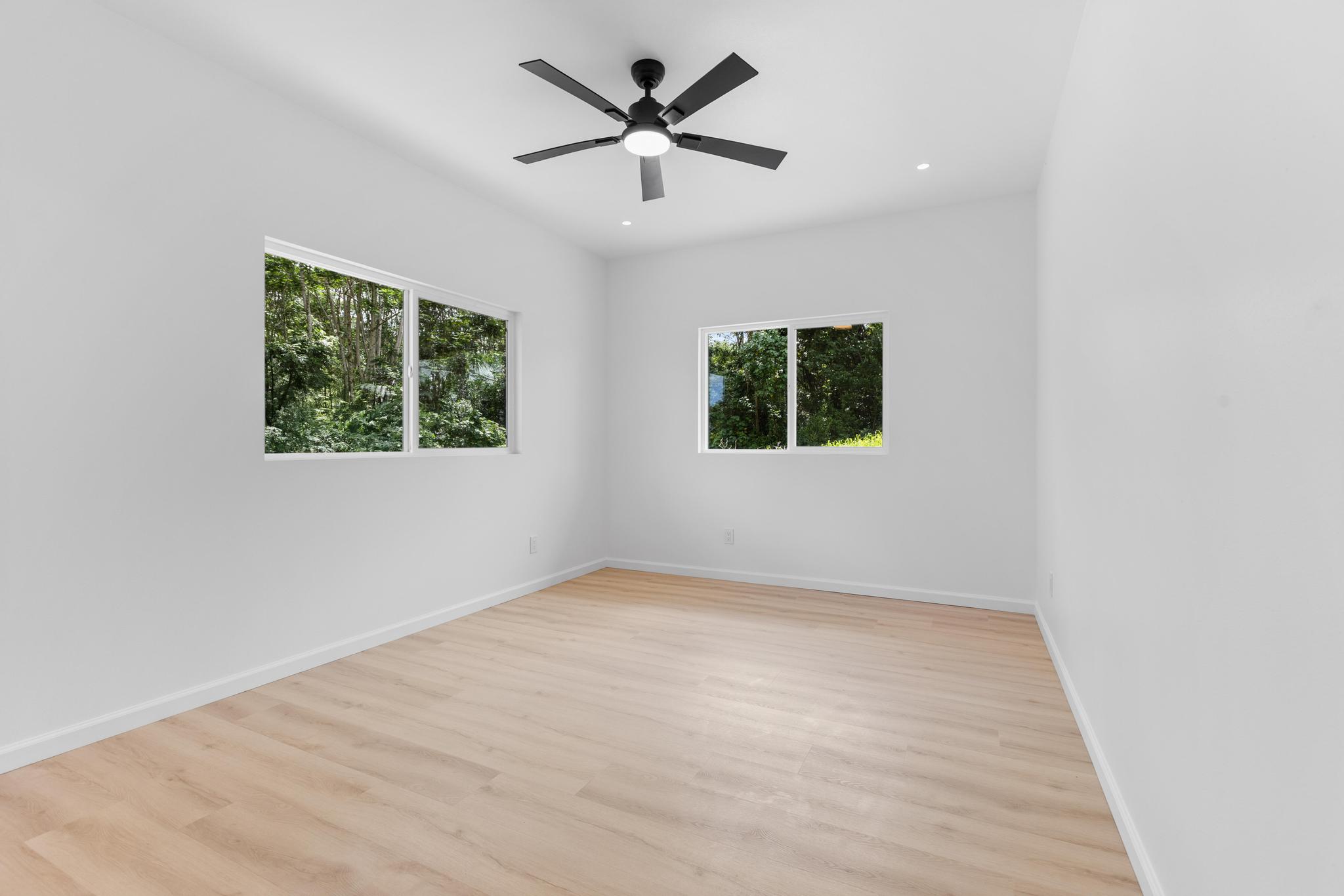 935 Kaumana Dr Property Photo 27