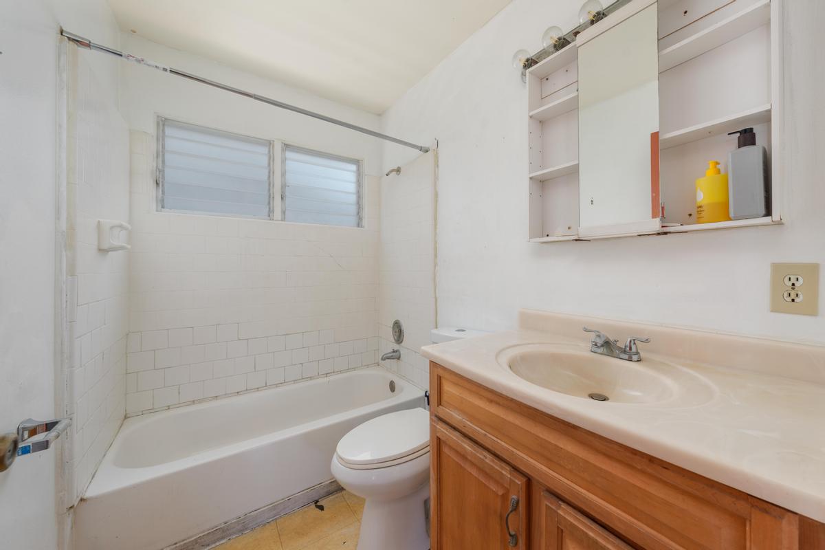 75-190 Alakai St Property Photo 10