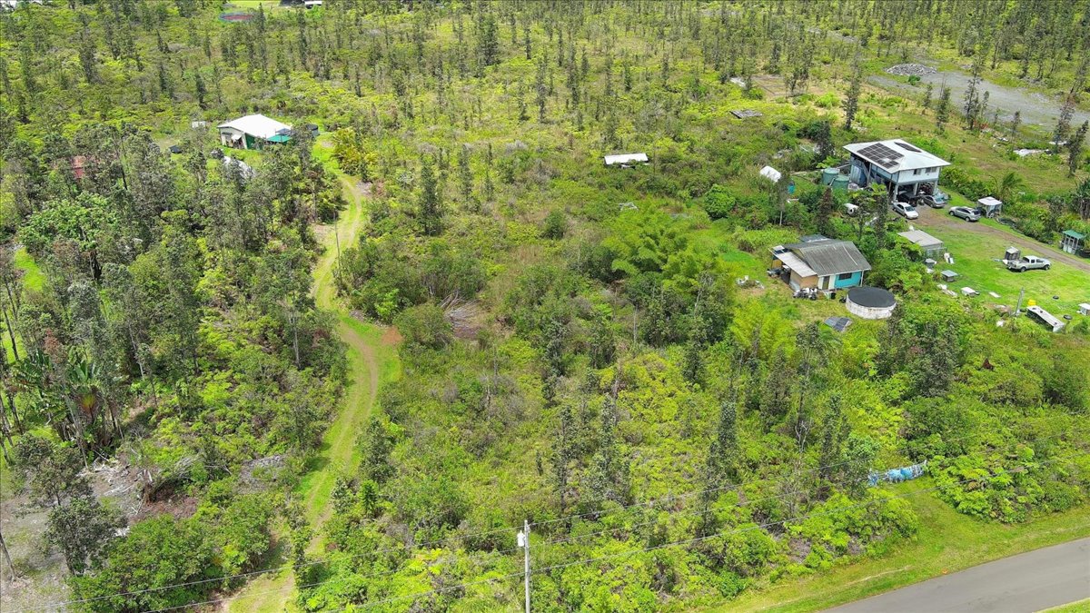 Plumeria St Property Photo 16