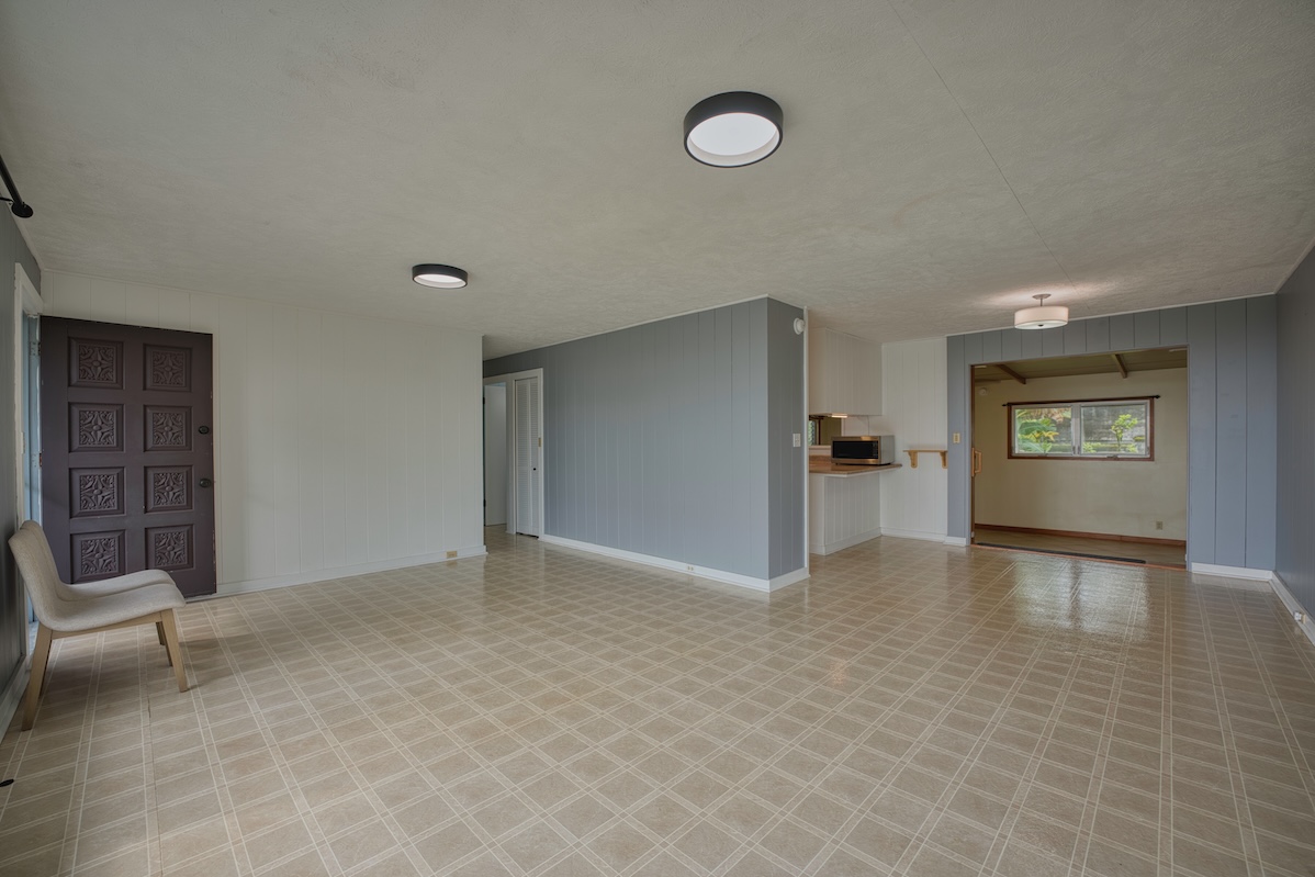 35 Hokulani St Property Photo 6