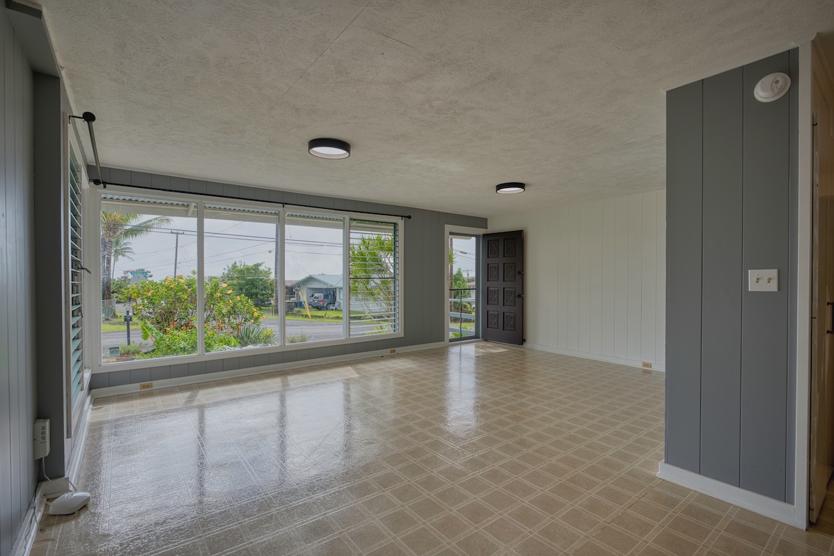35 Hokulani St Property Photo 8