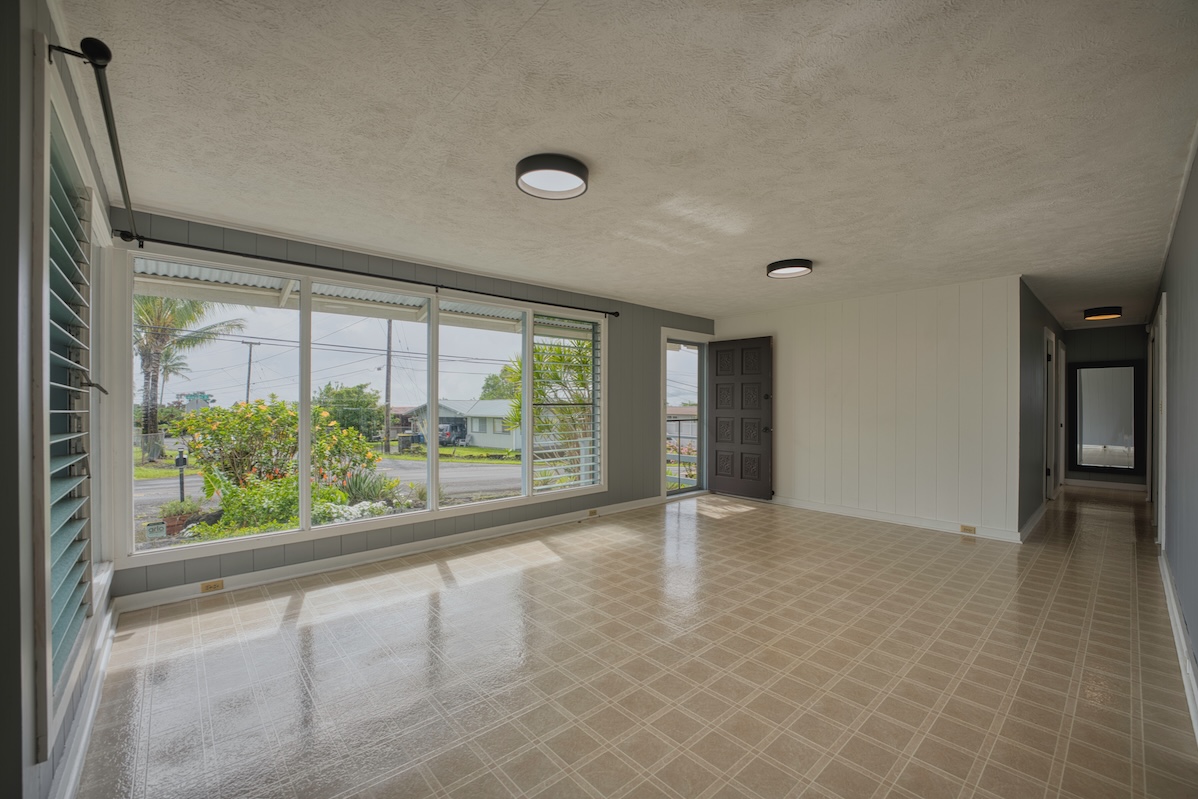 35 Hokulani St Property Photo 9