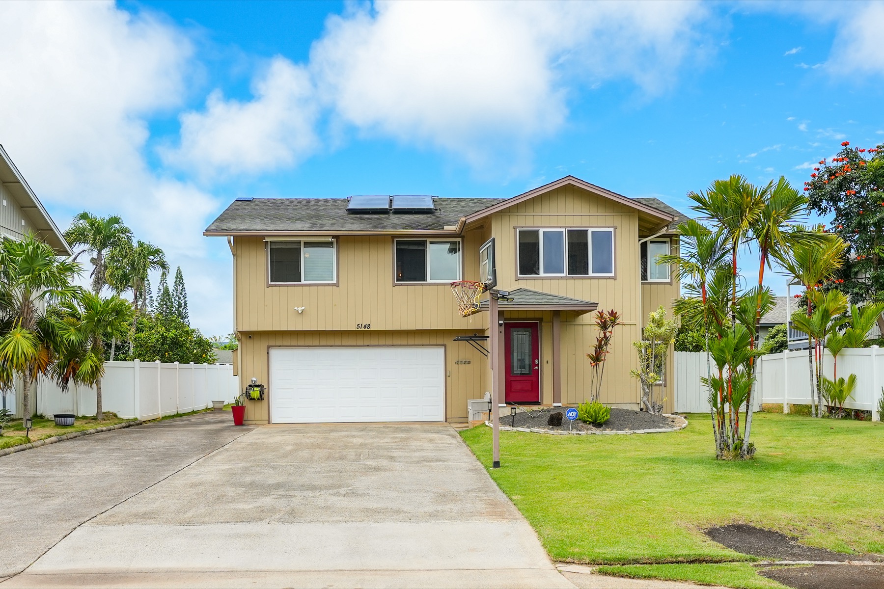 5148 Kahana St Property Photo 2