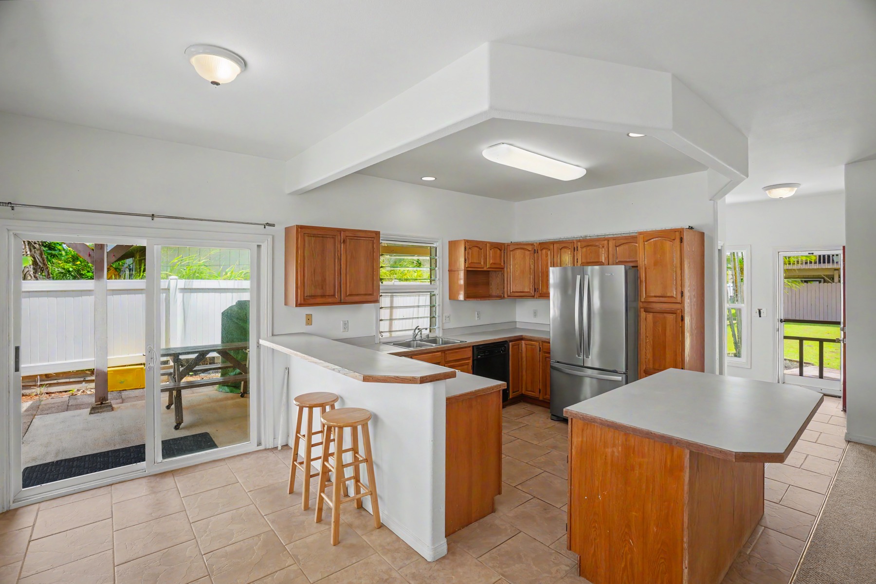 5148 Kahana St Property Photo 8