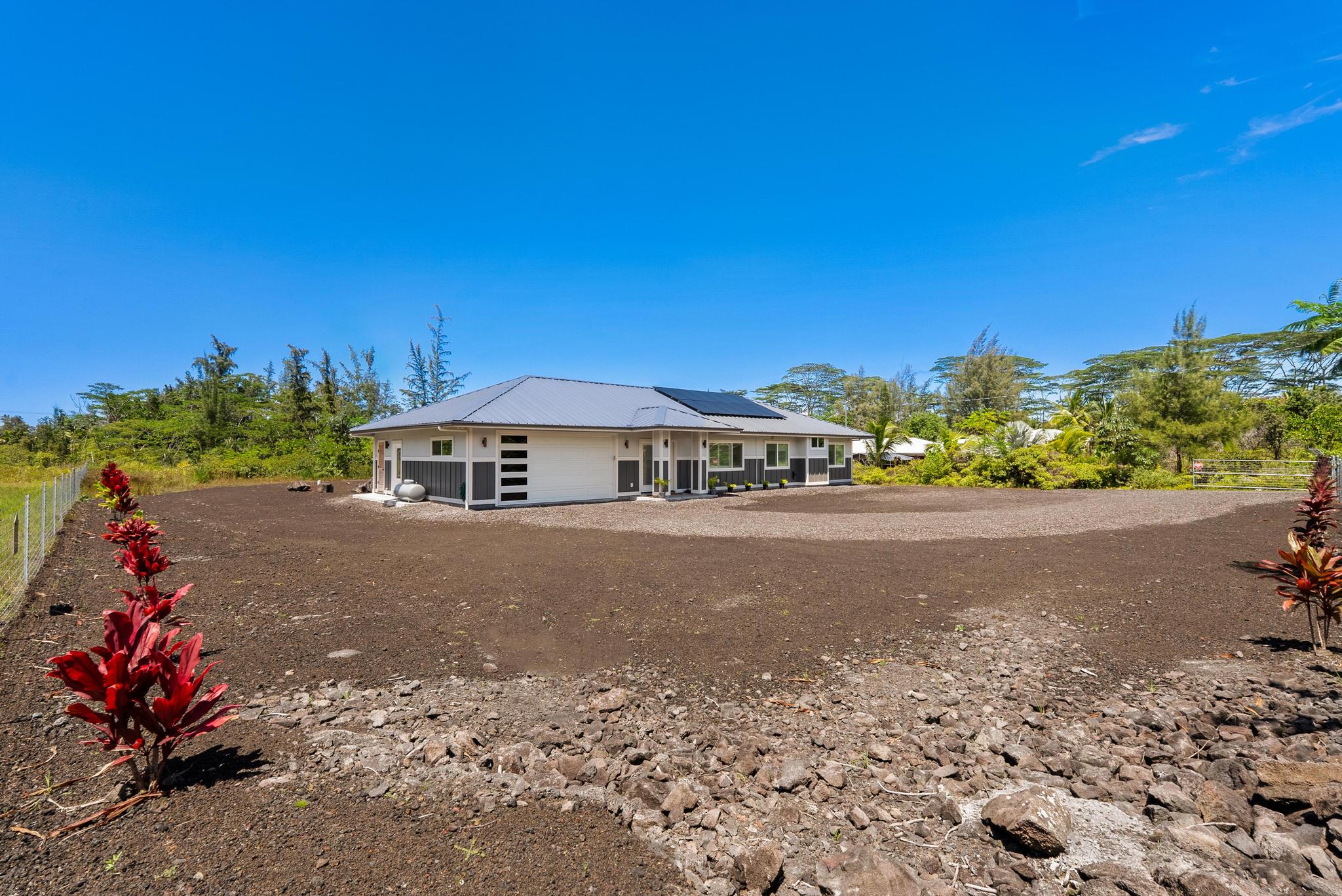 15-1811 3rd Ave Property Photo 23
