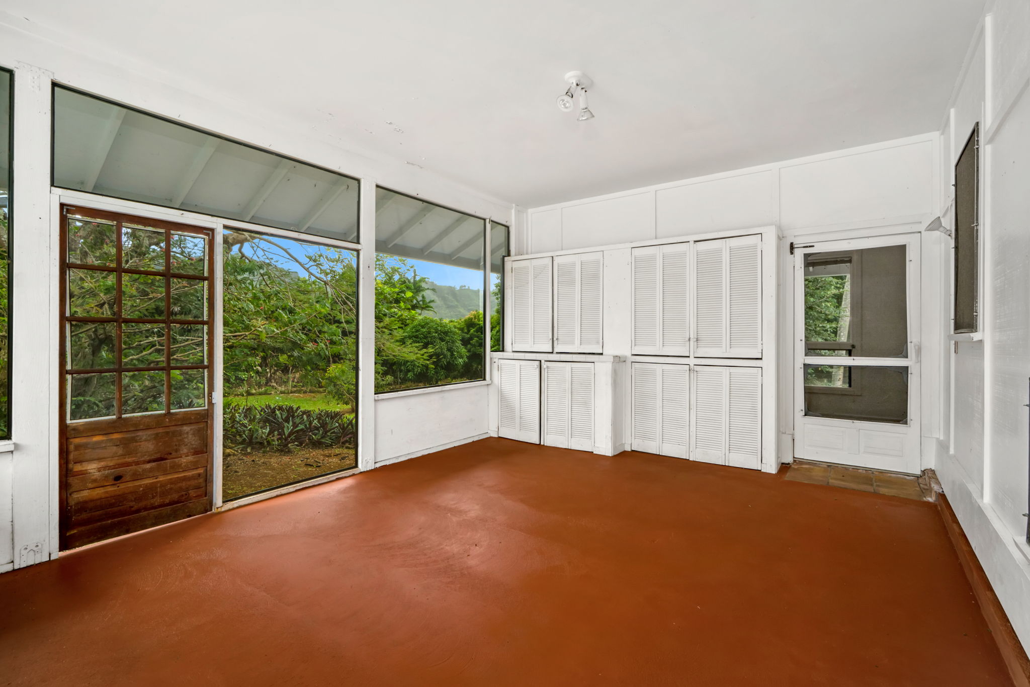 6161 Holio Rd Property Photo 18