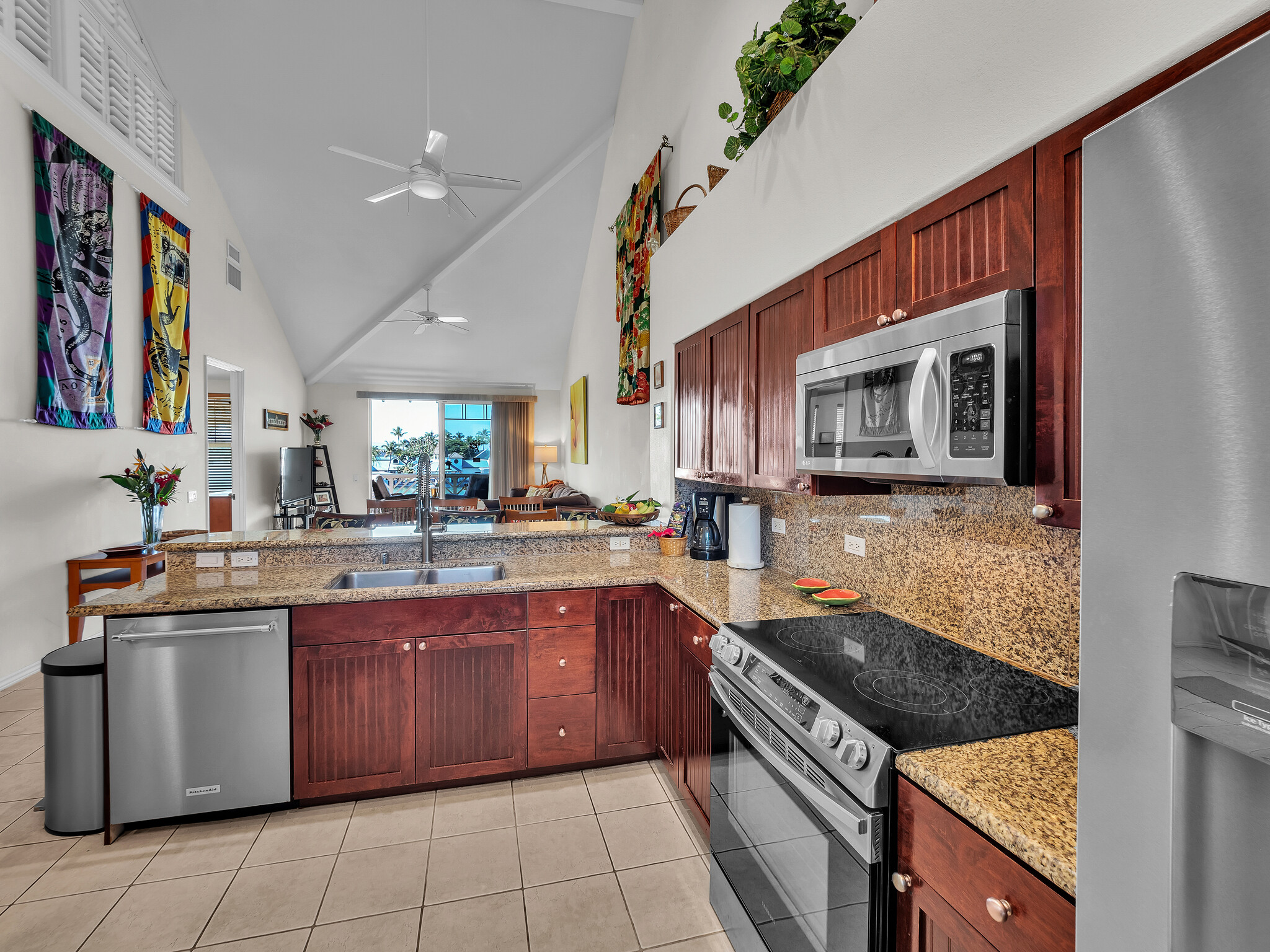 69-200 Pohakulana Pl N32 Property Photo 3